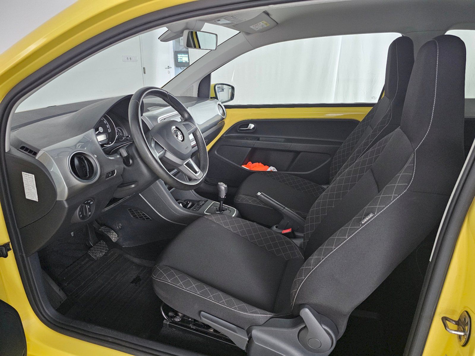 Škoda Citigo, 1.0 44kW AT ELEGANCE - fotka 6