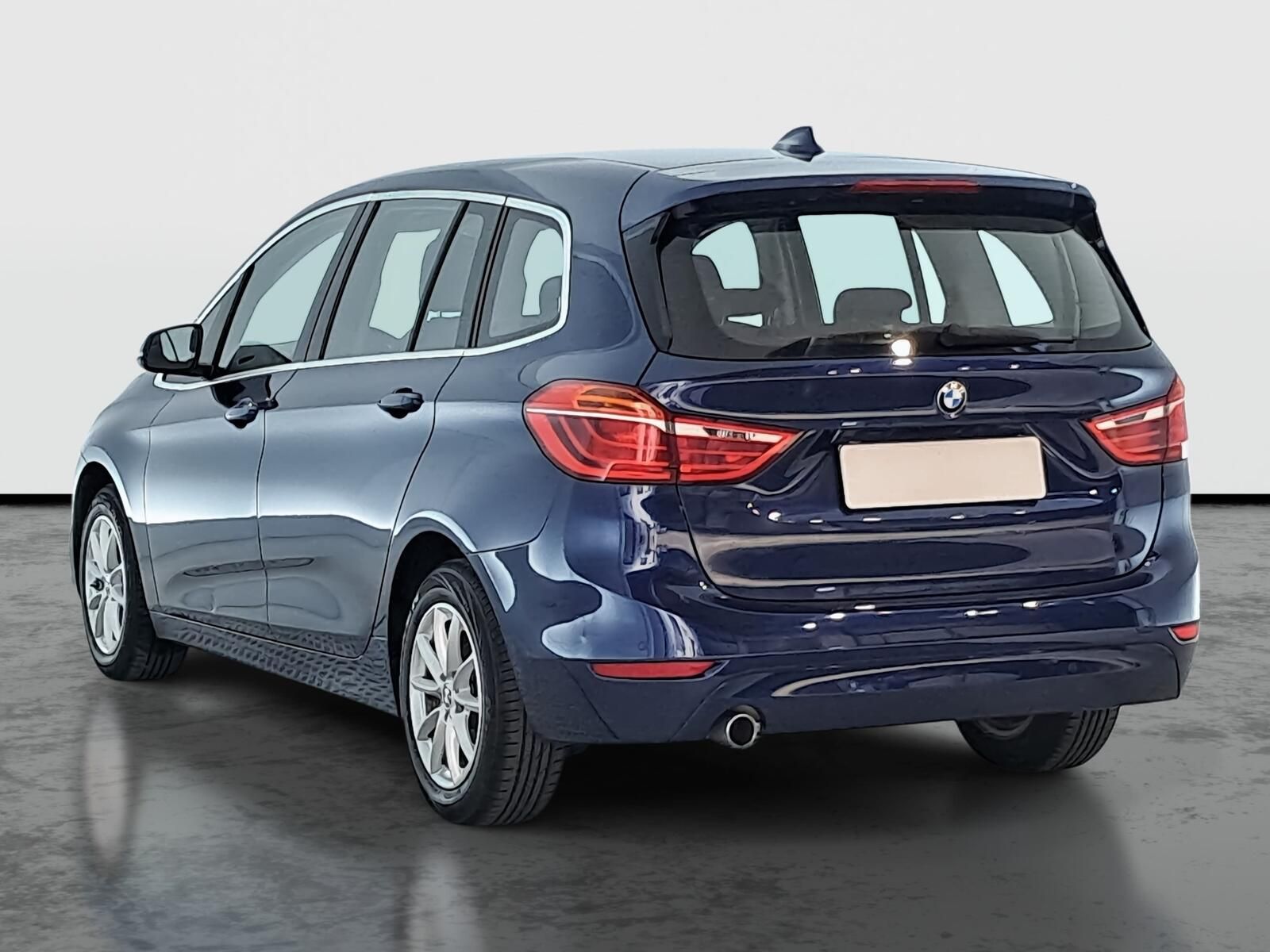 BMW Řada 2, 216d Gran Tourer, Navi - fotka 4