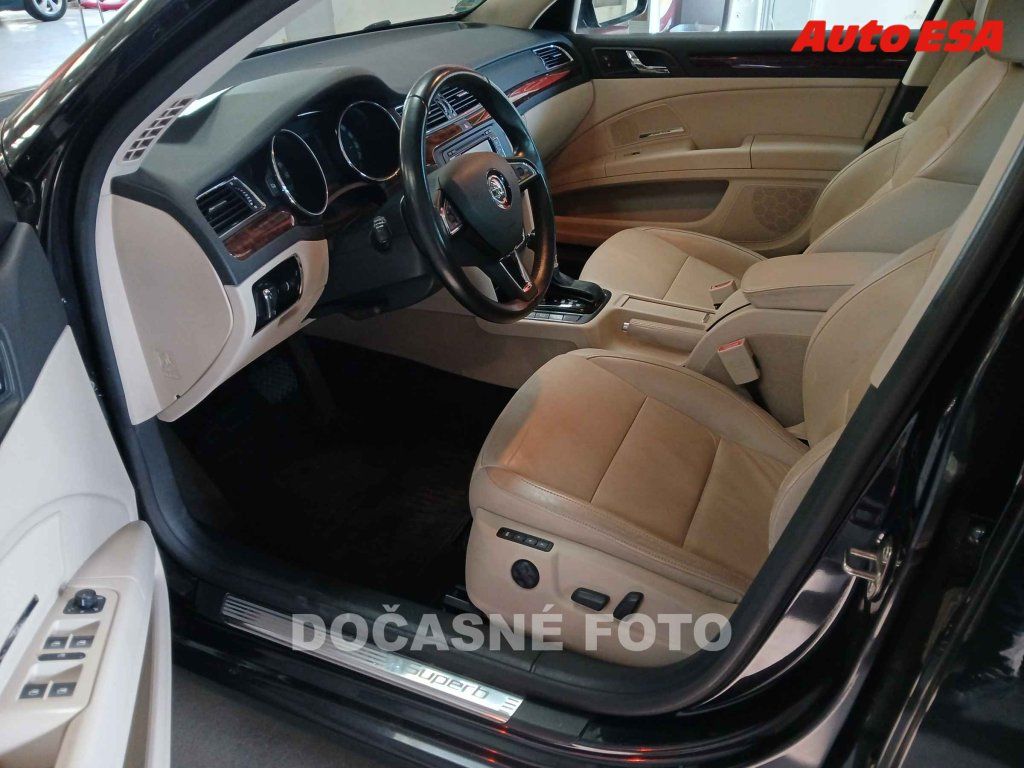 Škoda Superb, 2.0 TDI,2.maj - fotka 3