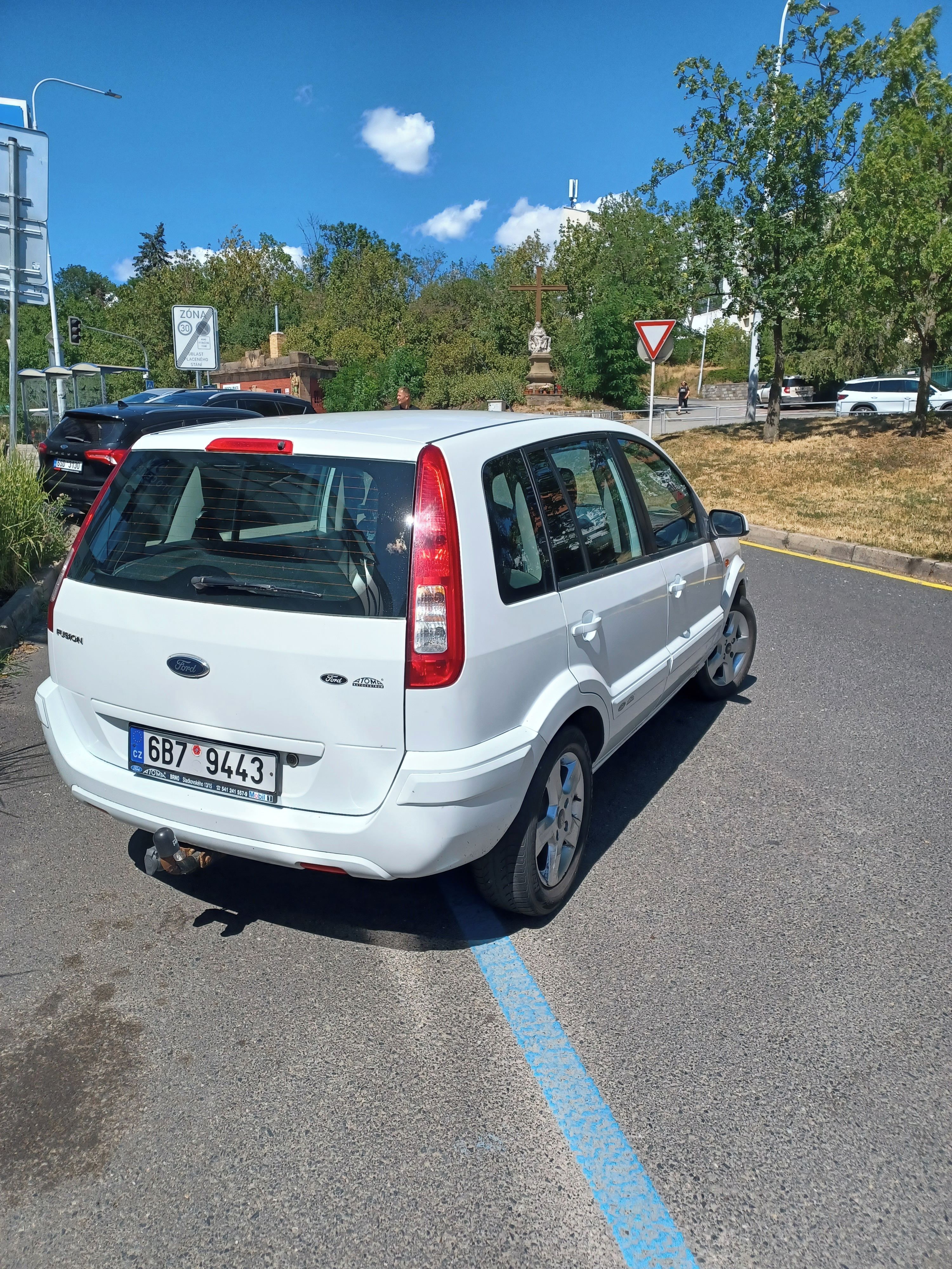 Ford Fusion, 1majitel ,pravidelný servis - fotka 5