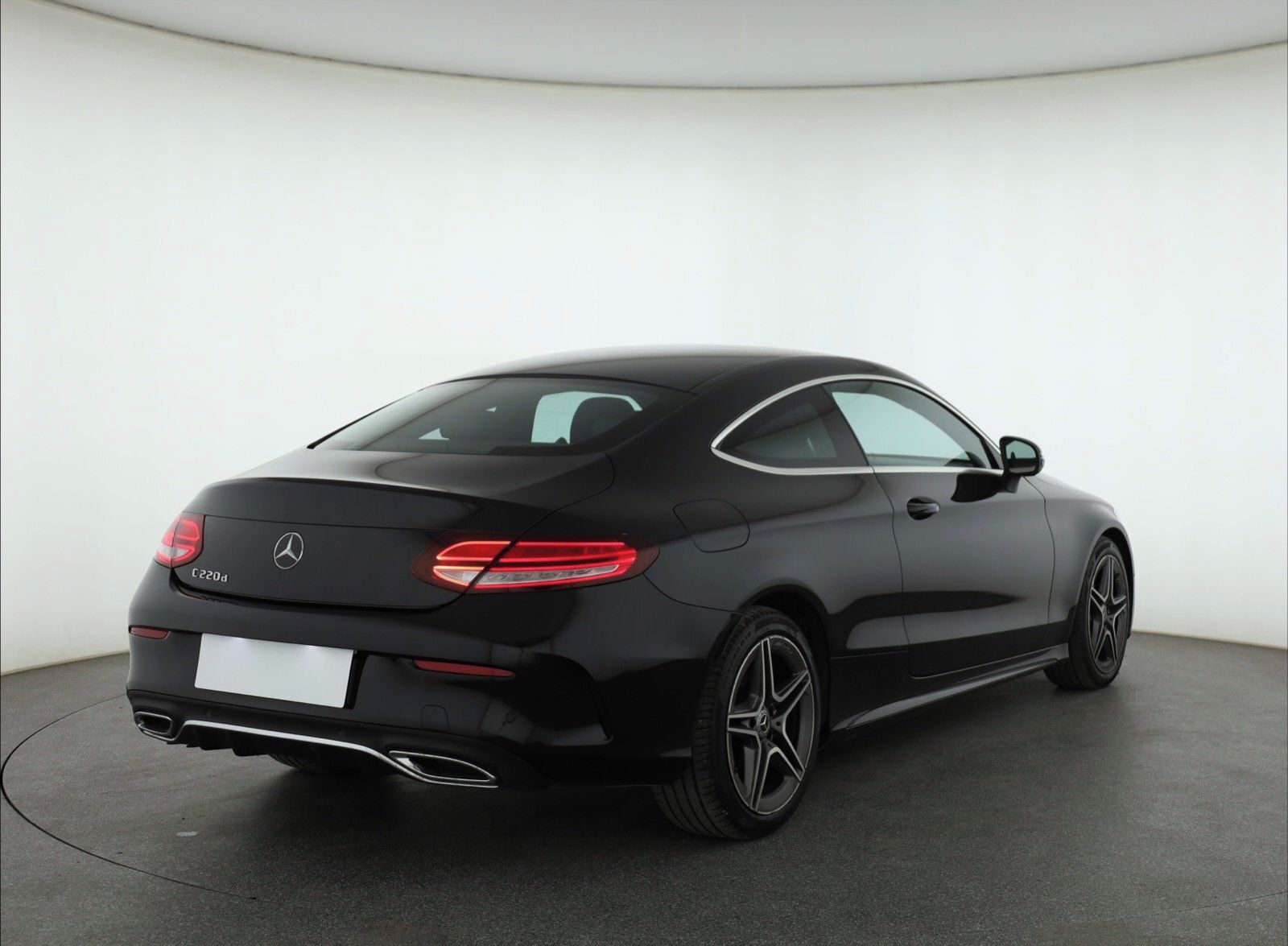 Mercedes-Benz Třídy C, 220 d, Automat, Kůže, Navi - fotka 5