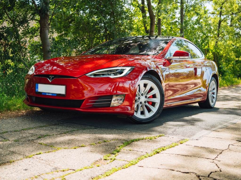 Tesla Model S, 100D