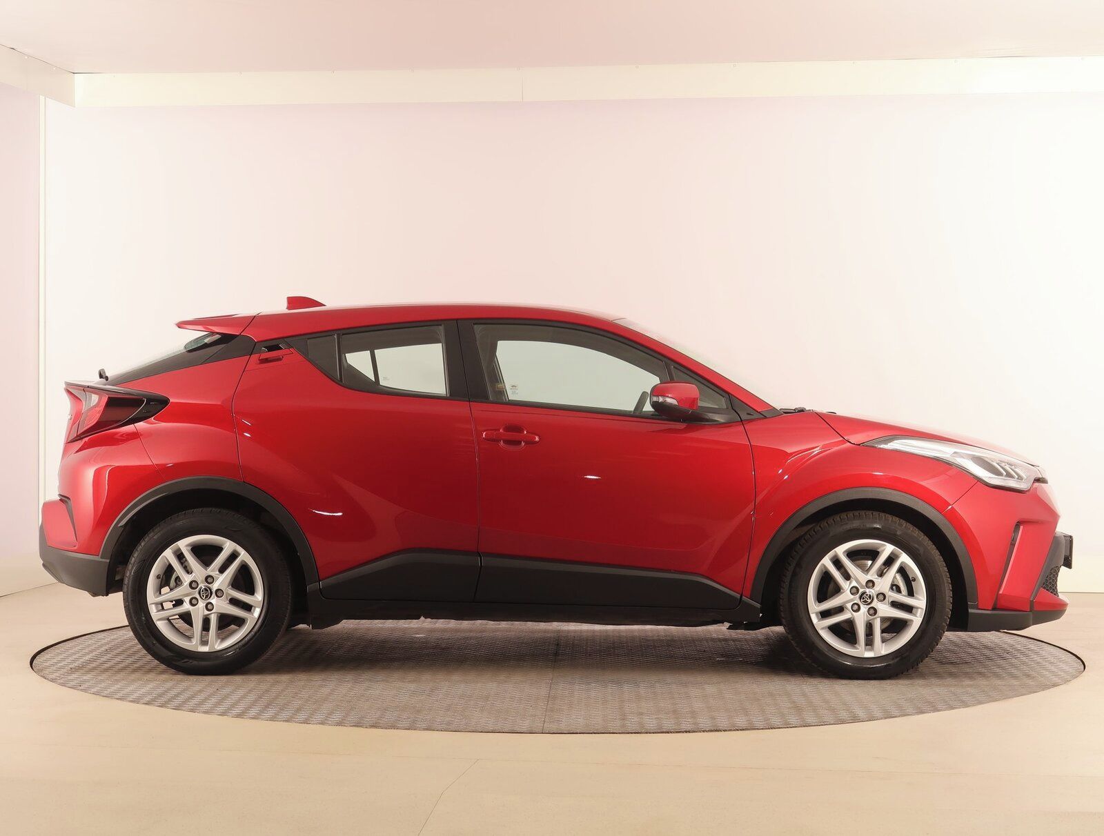 Toyota C-HR, 1.8 Hybrid, Dynamic, Automat - fotka 6
