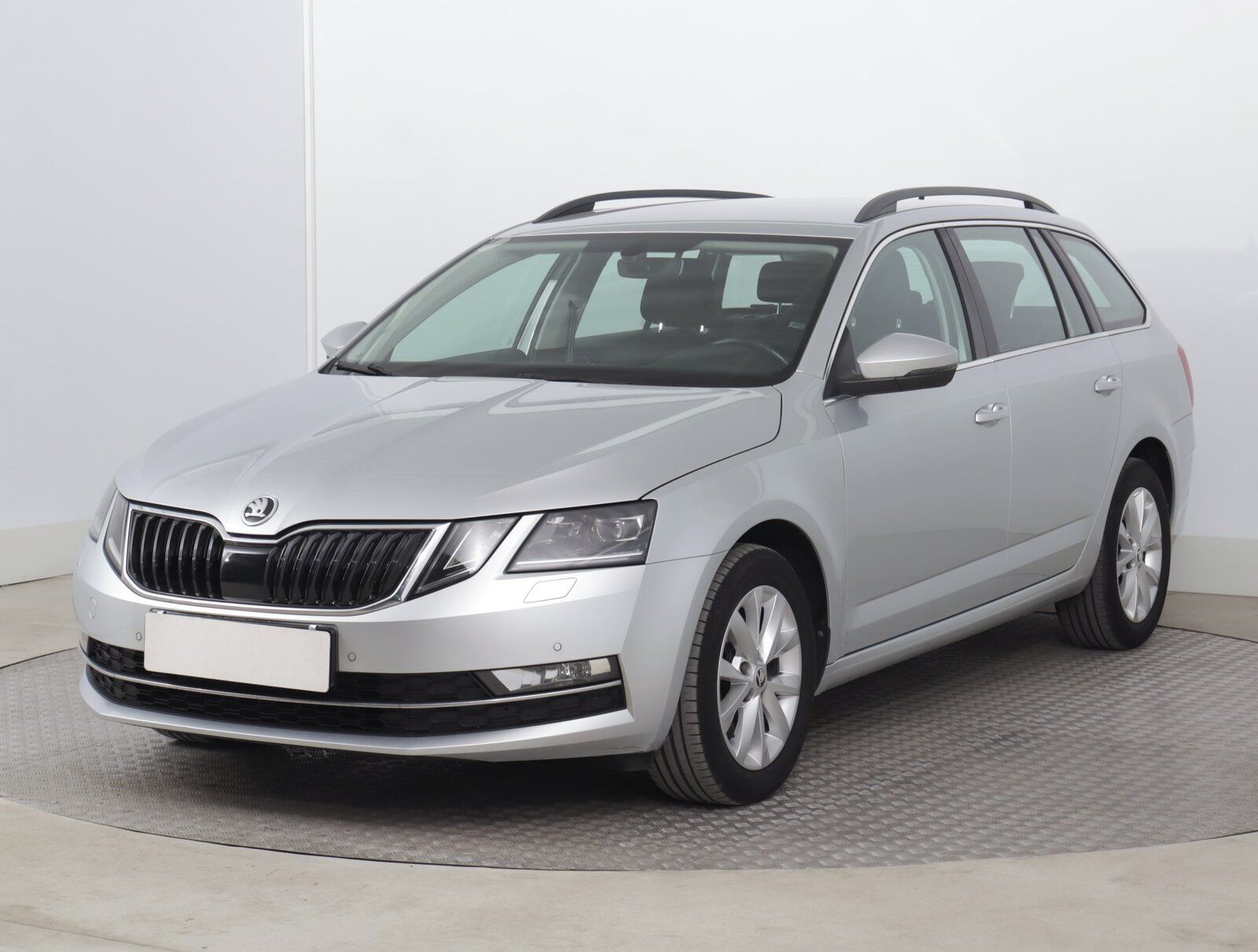 Škoda Octavia, 2.0 TDI, Style, Automat, ČR - fotka 2