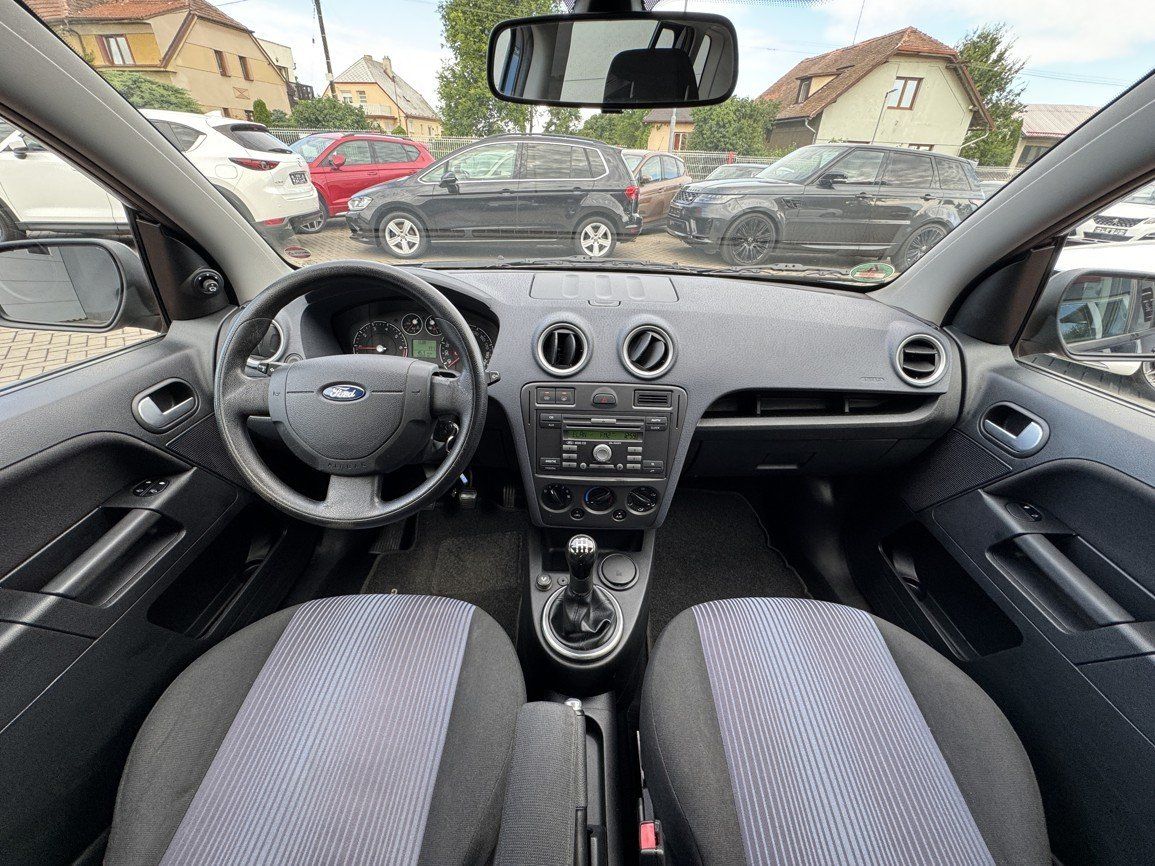 Ford Fusion, 1.4i Style Klima Winter Paket - fotka 5