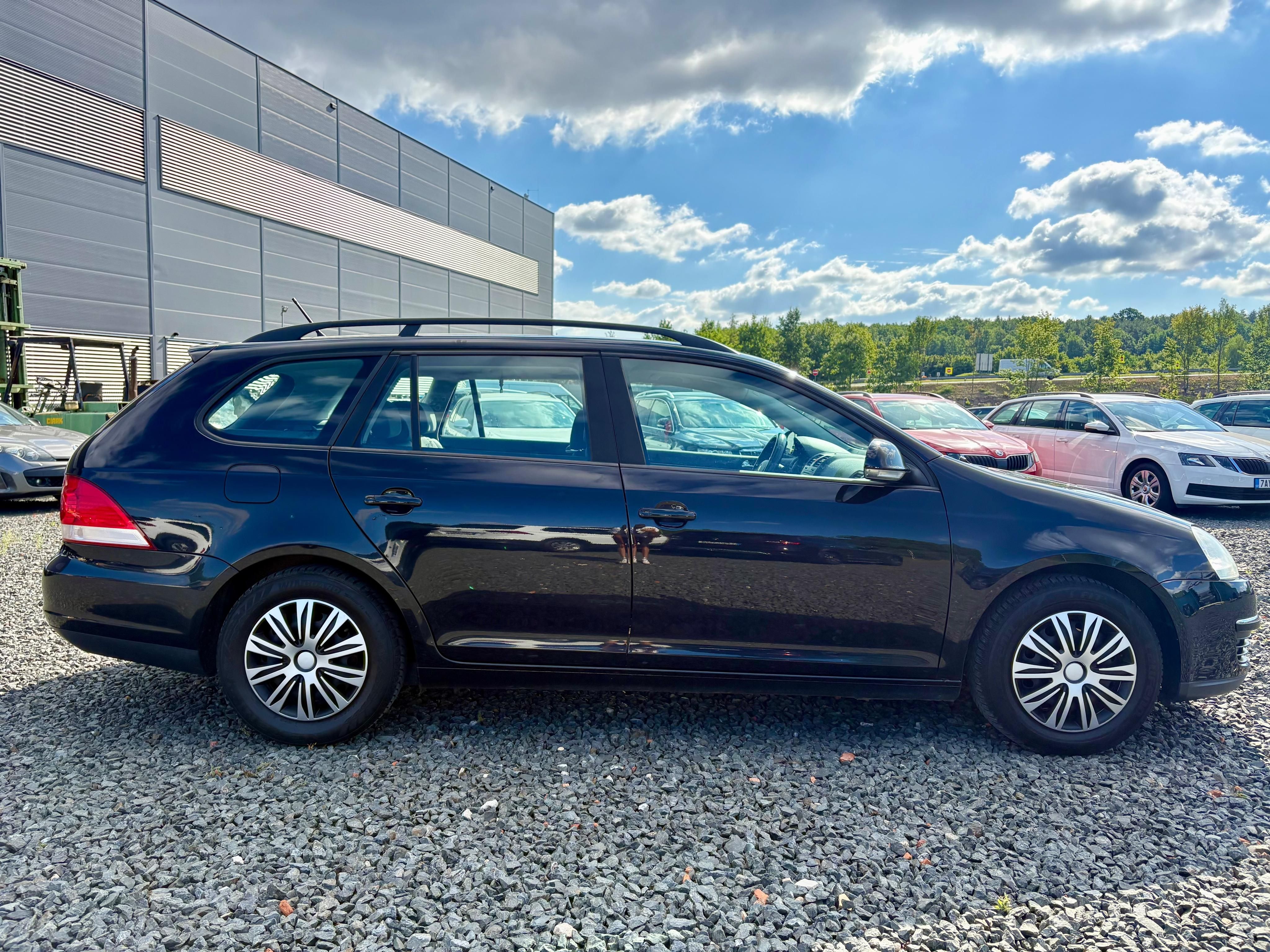 Volkswagen Golf, 1.9TDi 77kw Trendline Závěs - fotka 4