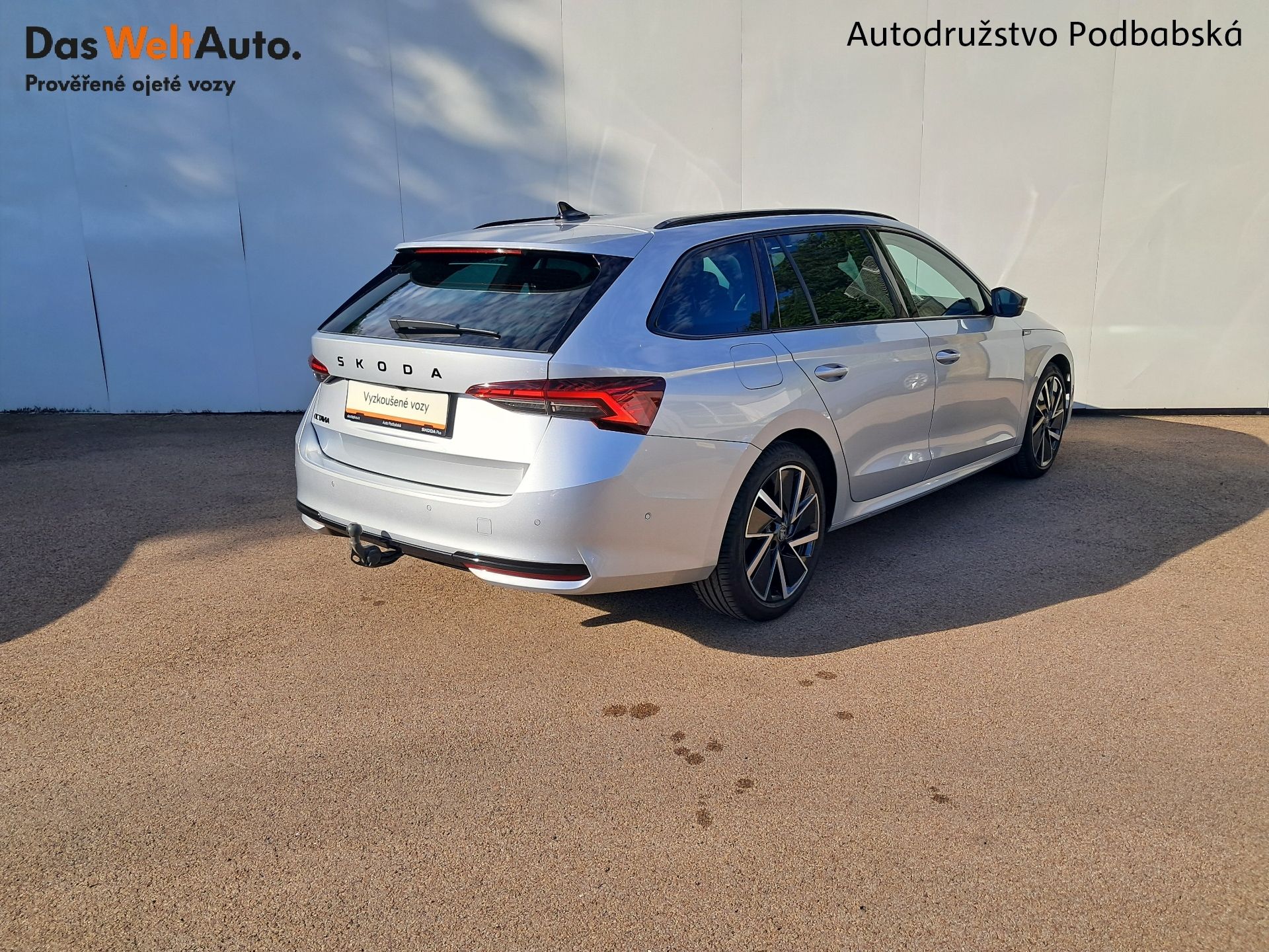 Škoda Octavia, OCTAVIA COMBI IV FC SportLine - fotka 2