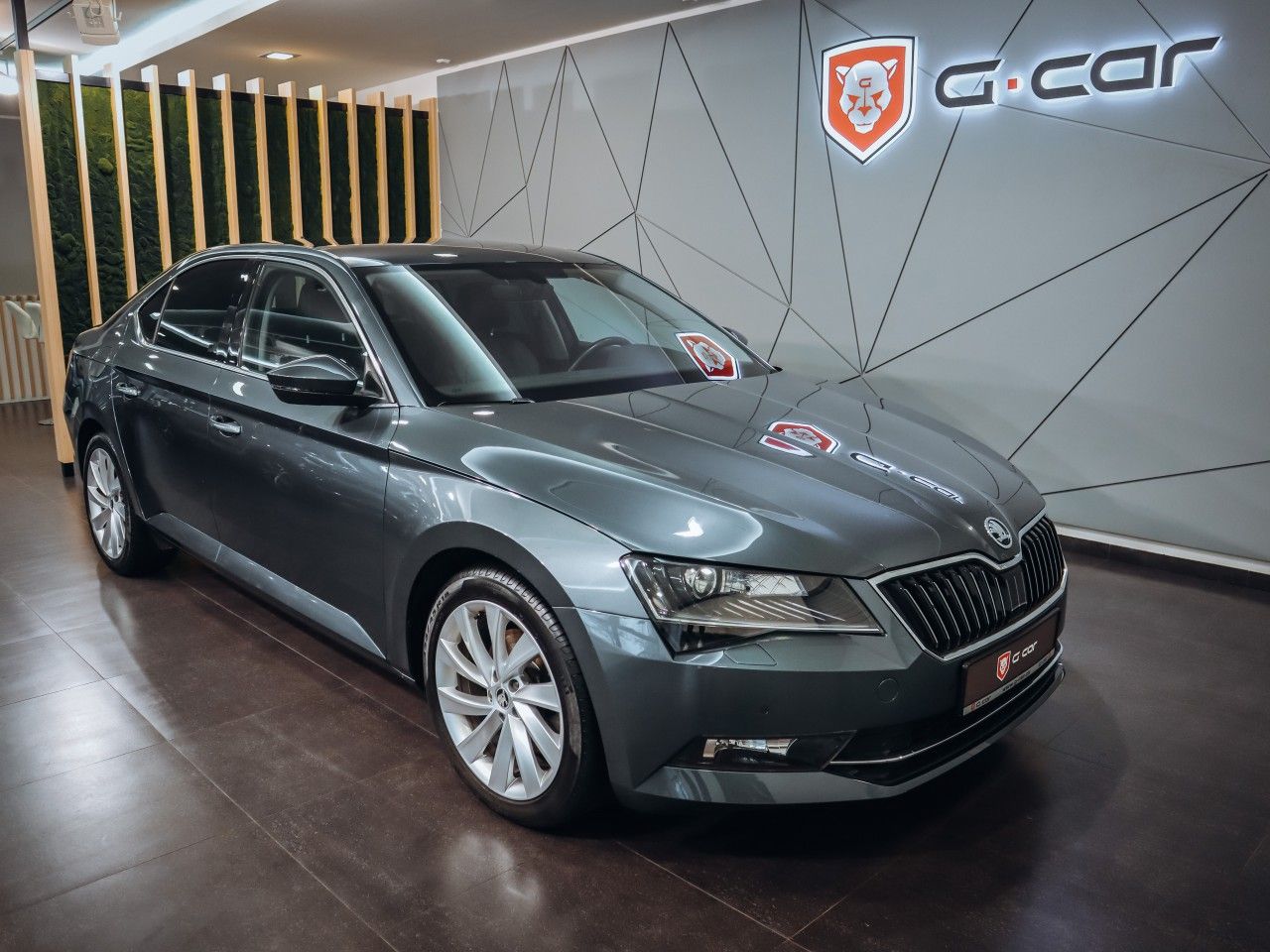 Škoda Superb, 2.0TDI, Style DSG 110 kW - fotka 2
