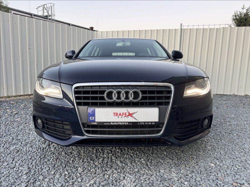 Audi A4, 1,8 TFSi tažné 1.maj původ ČR - fotka 2