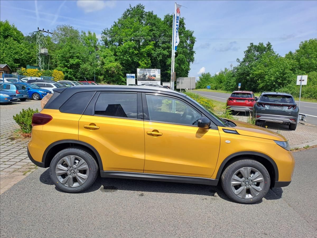 Suzuki Vitara, 1,4 Premium AllGrip MY25 - fotka 4