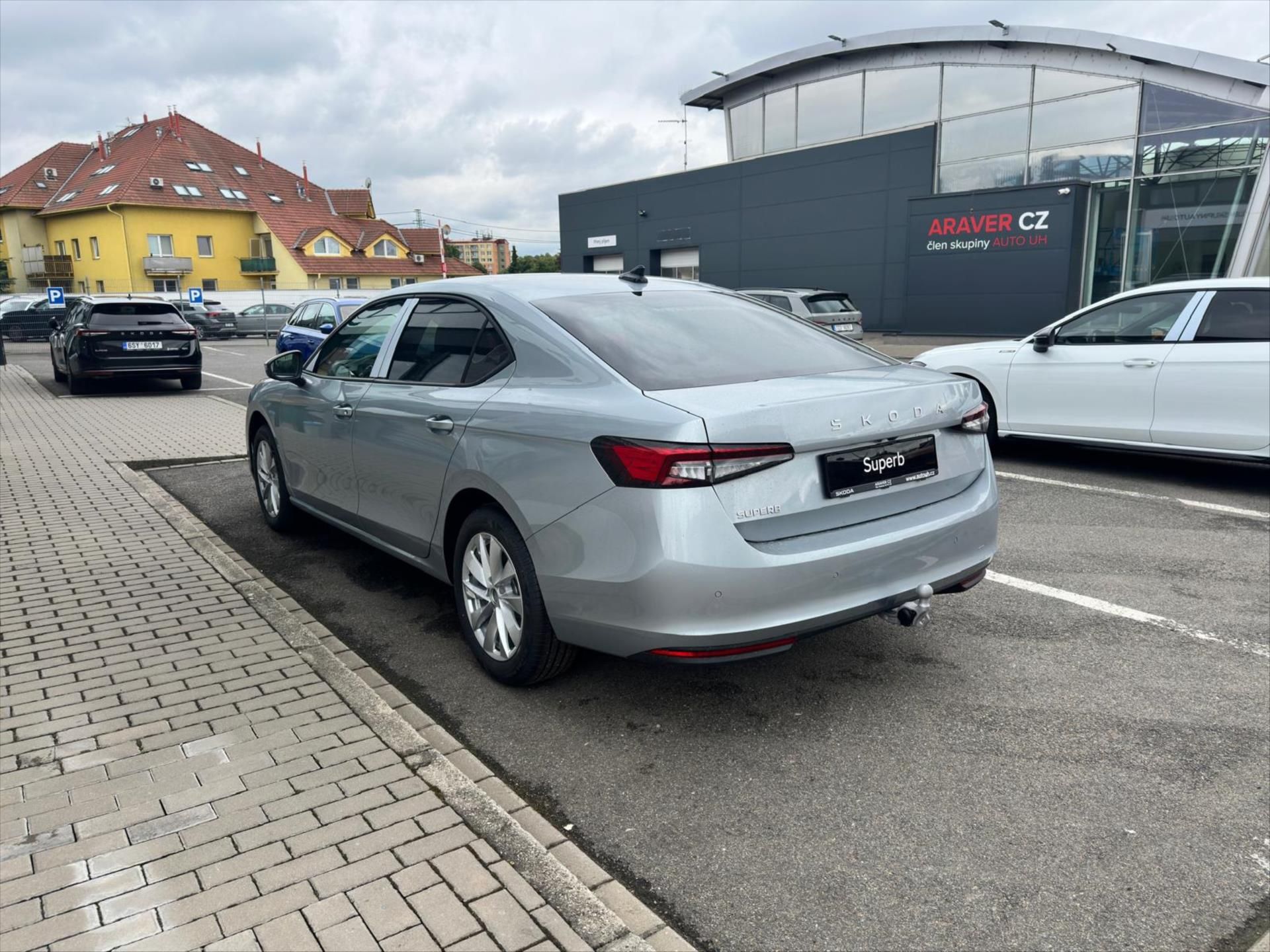 Škoda Superb, 2,0 TDI 110 kW  Selection - fotka 5