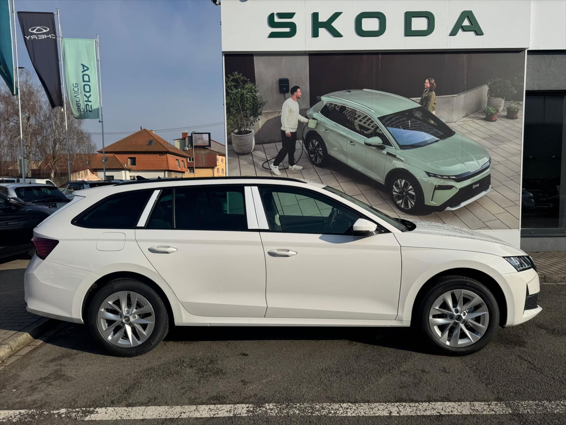 Škoda Octavia, 2,0 TDI 85 kW  Classic - fotka 4