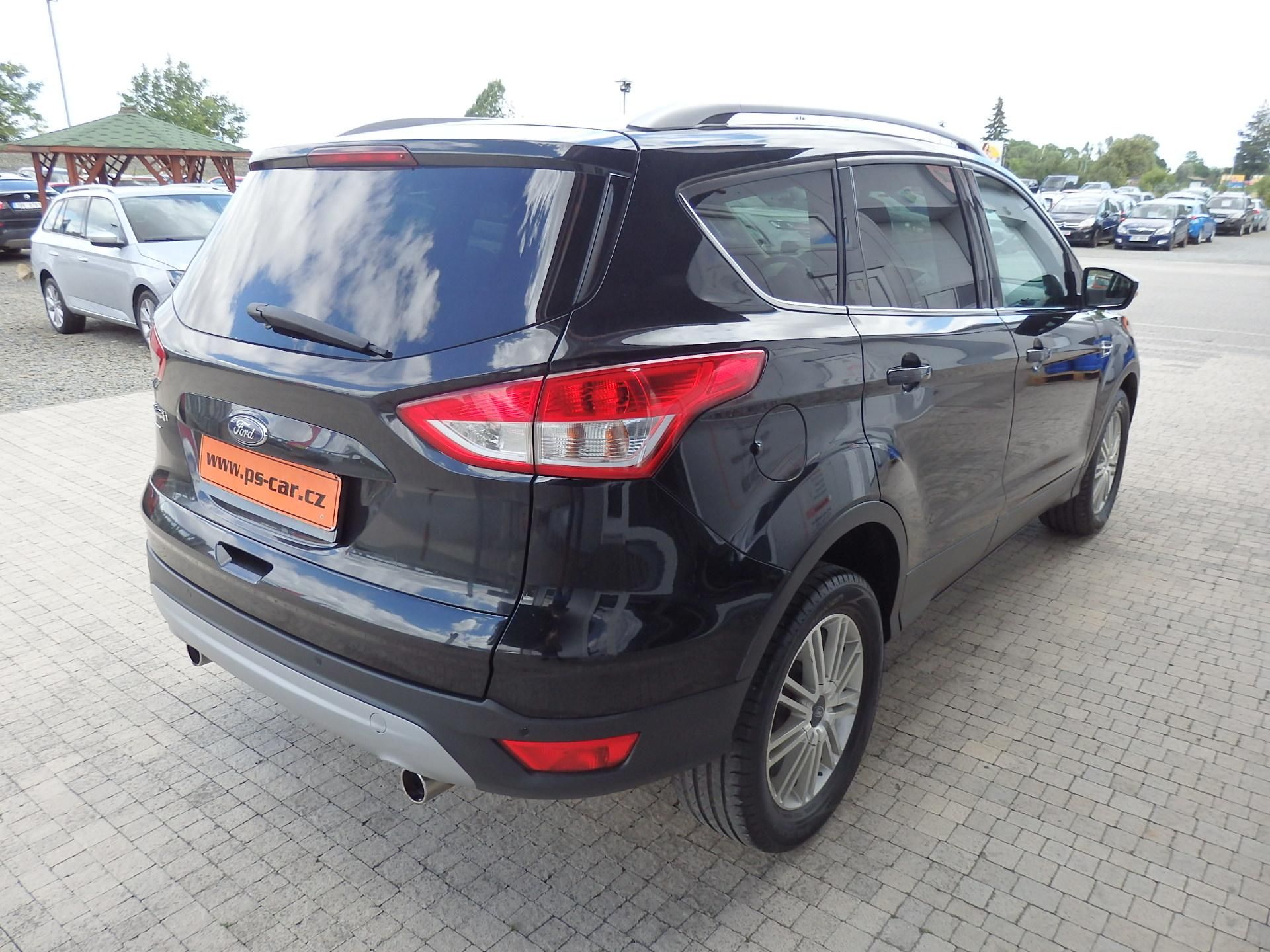 Ford Kuga, 2.0 TDCI 103 kW NAVIGACE - fotka 4