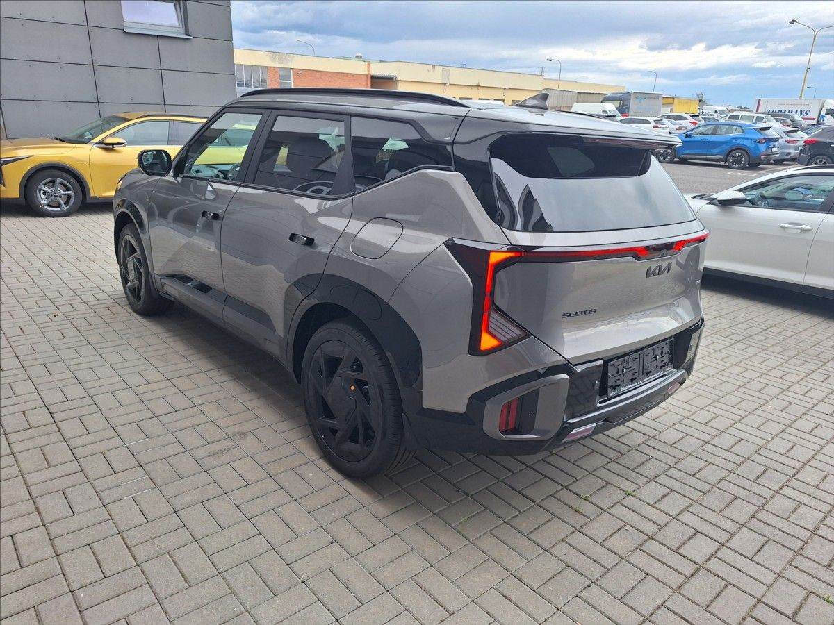 Kia Seltos, 1,6 TGDi GPF  4x4 7DCT X-LINE - fotka 4