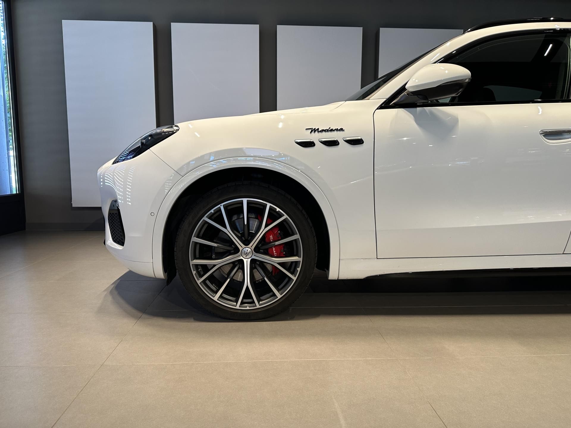 Maserati Grecale, Modena 330HP - Záruka 03/27 - fotka 4