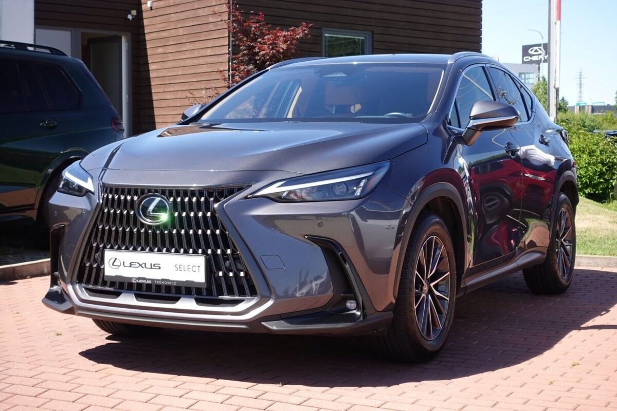 Lexus NX 350h, NX350h Executive 4x4 - fotka 2