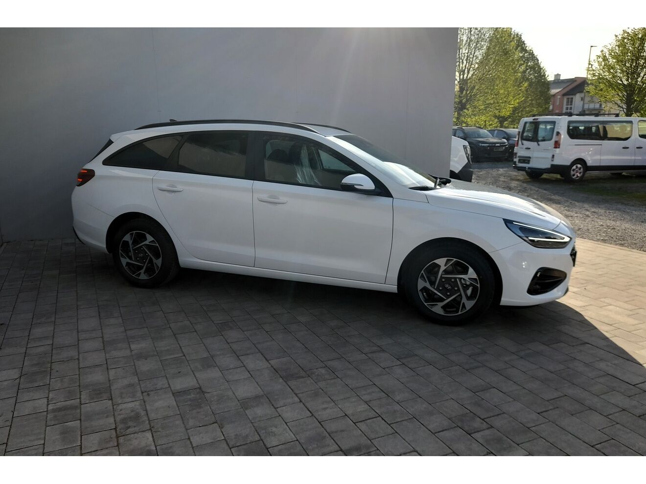 Hyundai i30, 26 WG 1,6 T-GDI DCT GO CZECH - fotka 5