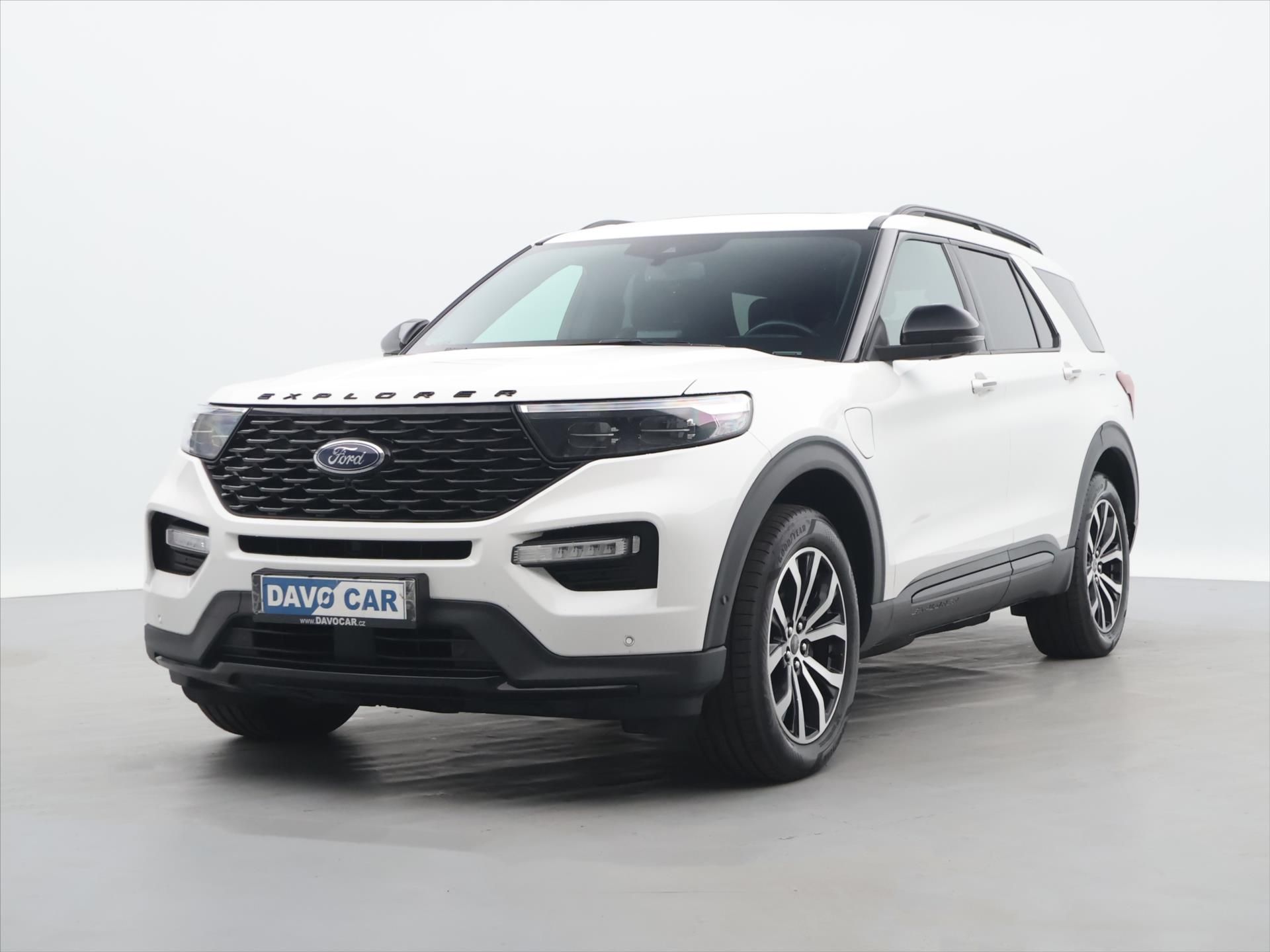 Ford Explorer, 3,0 V6 267kW EcoBoost 4x4 CZ D - fotka 2