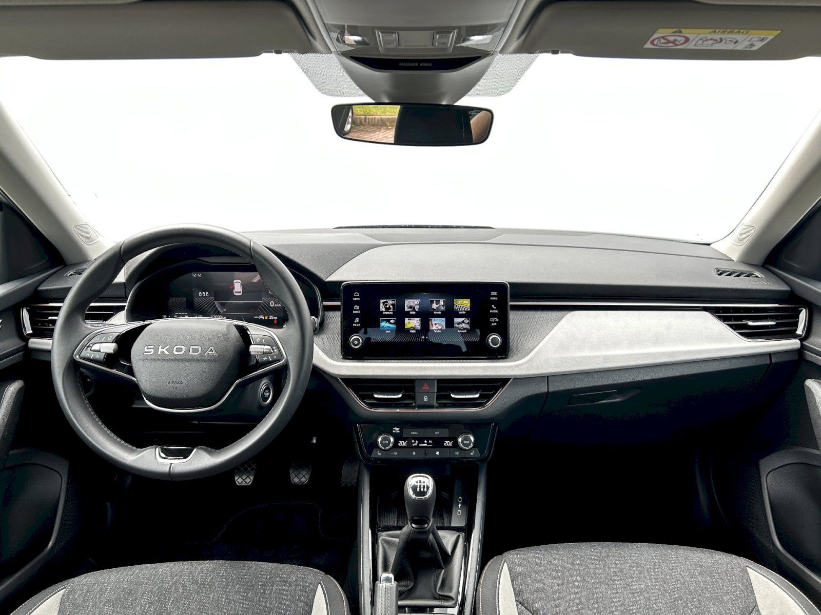 Škoda Kamiq, 1.0 TSI 85kW MP6 Top Selection - fotka 5