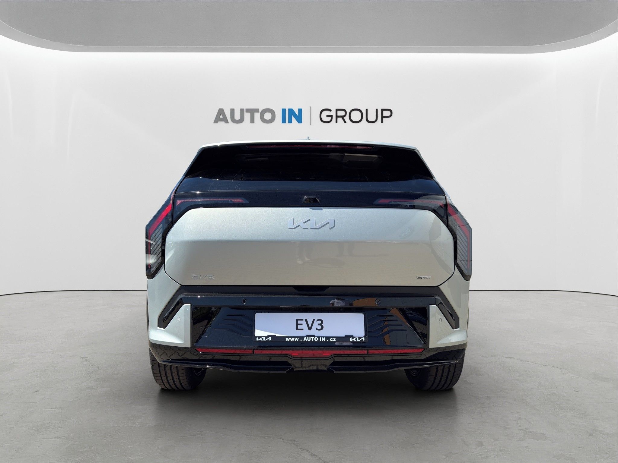 Kia EV3, EV3 SV1 4x2 GT-LINE 150 KW + 8 - fotka 5