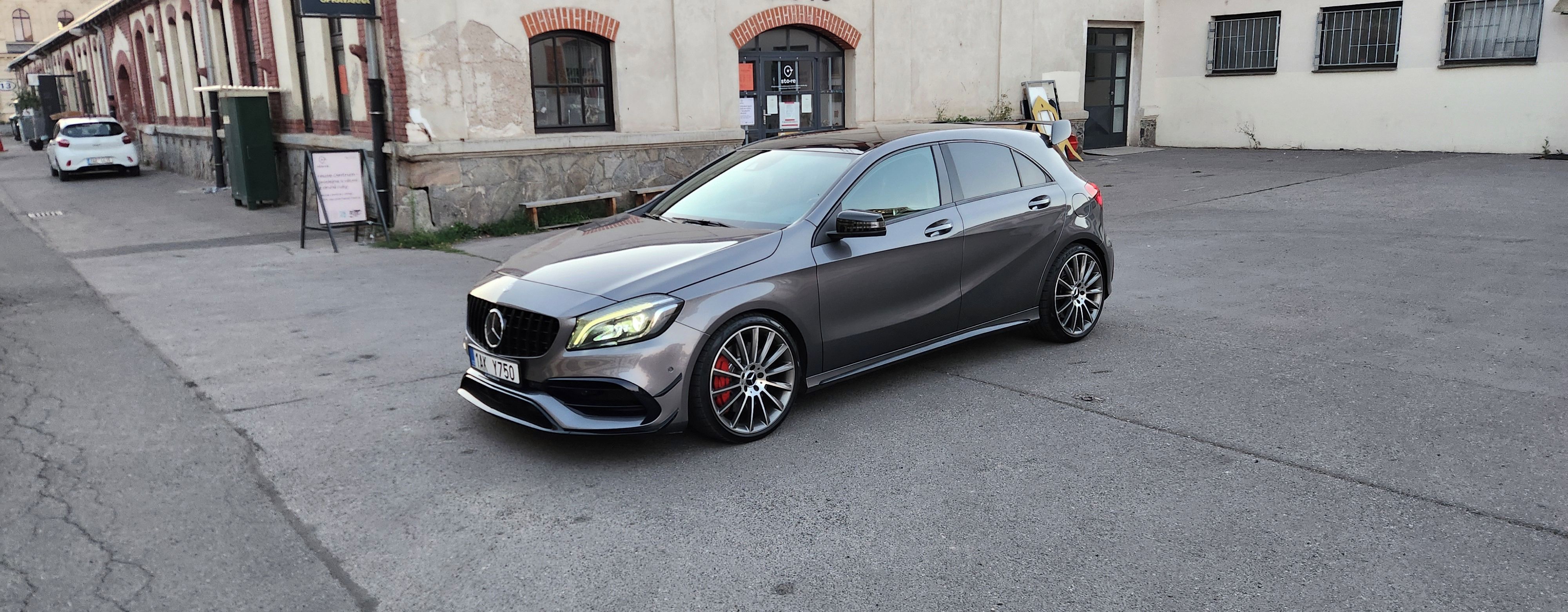 Mercedes-Benz Třídy A, 45*AMG*4M*NIGHT*KŘIDLO*440PS