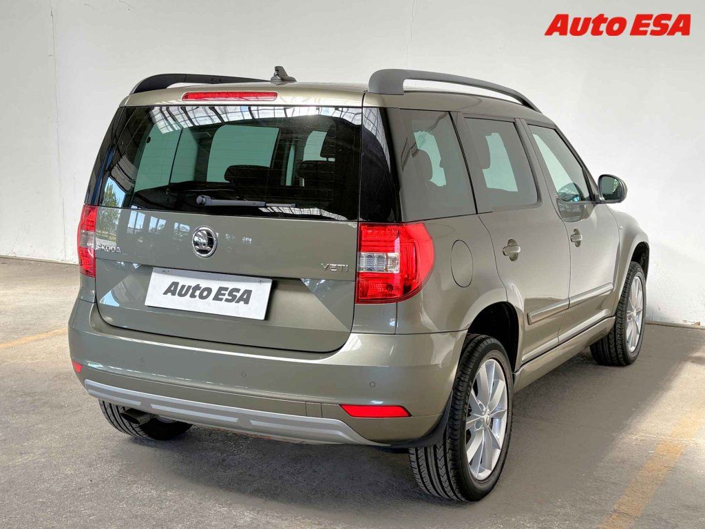 Škoda Yeti, 1.2 TSi,navi - fotka 4