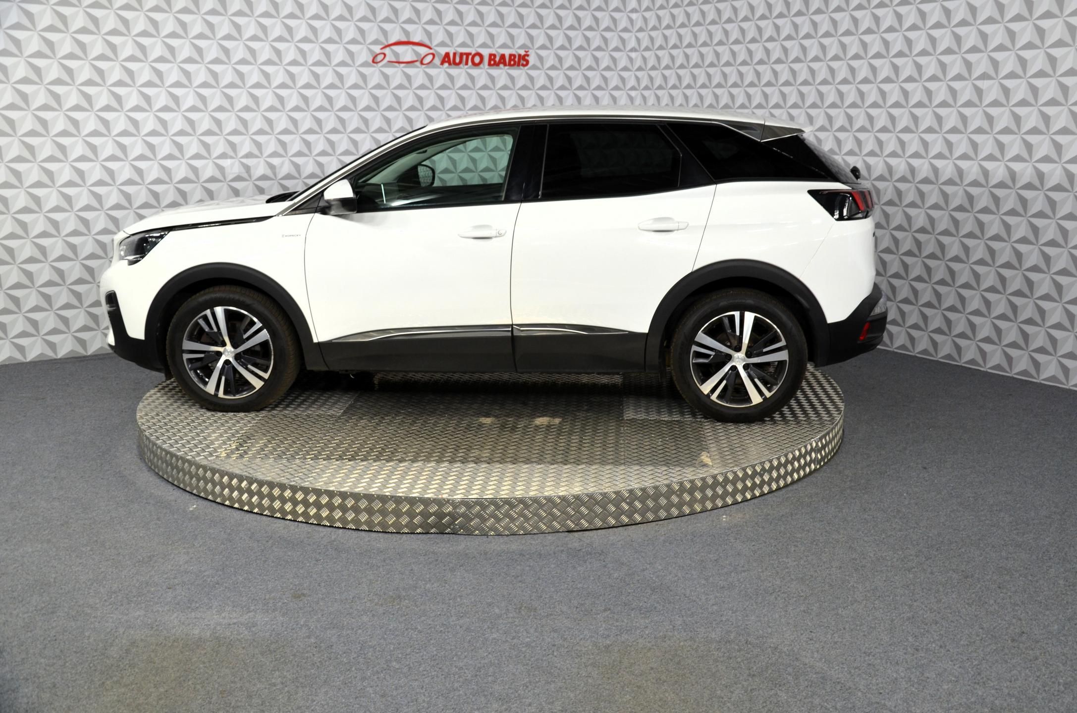 Peugeot 3008, 1.5bHDi 130 Allure - fotka 6