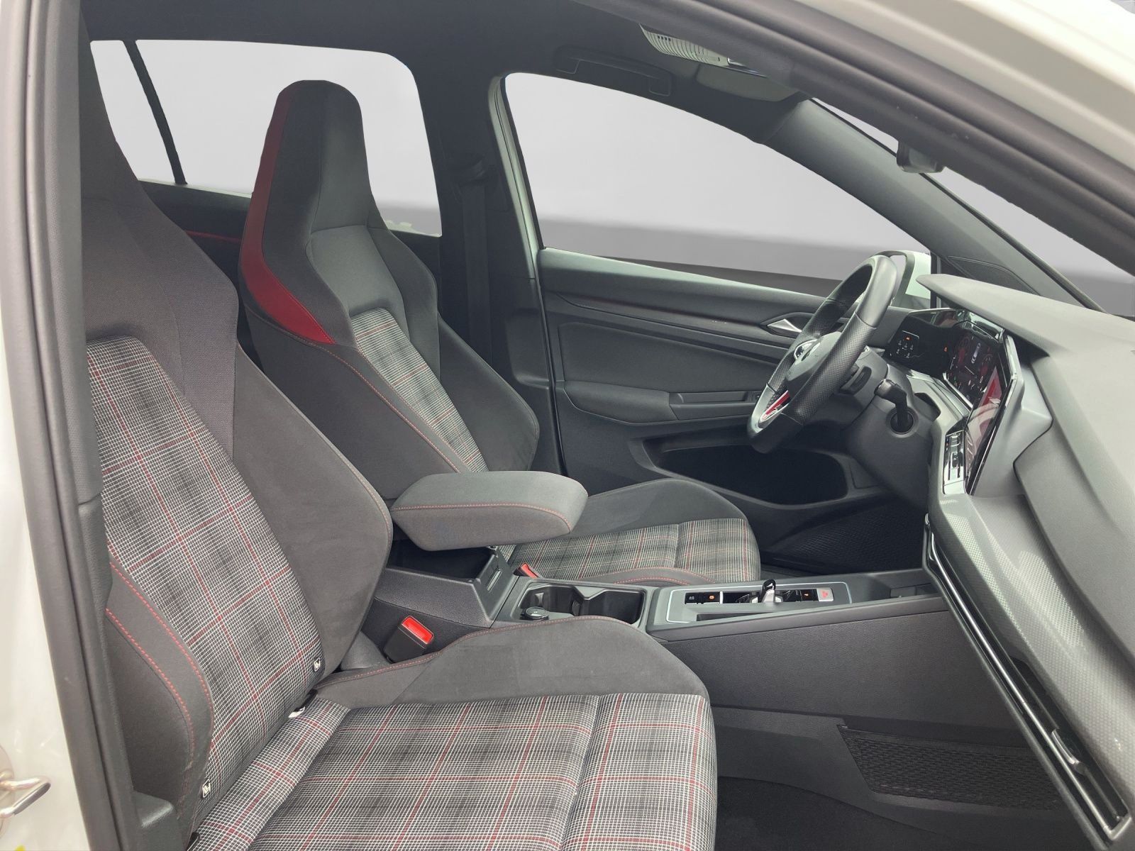 Volkswagen Golf, 2.0 TSI GTI DSG*Kamera*Navi - fotka 4