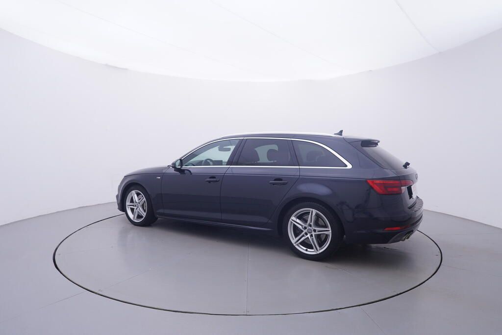 Audi A4 Avant, S-line 3.0 TDI 200 kW - fotka 3