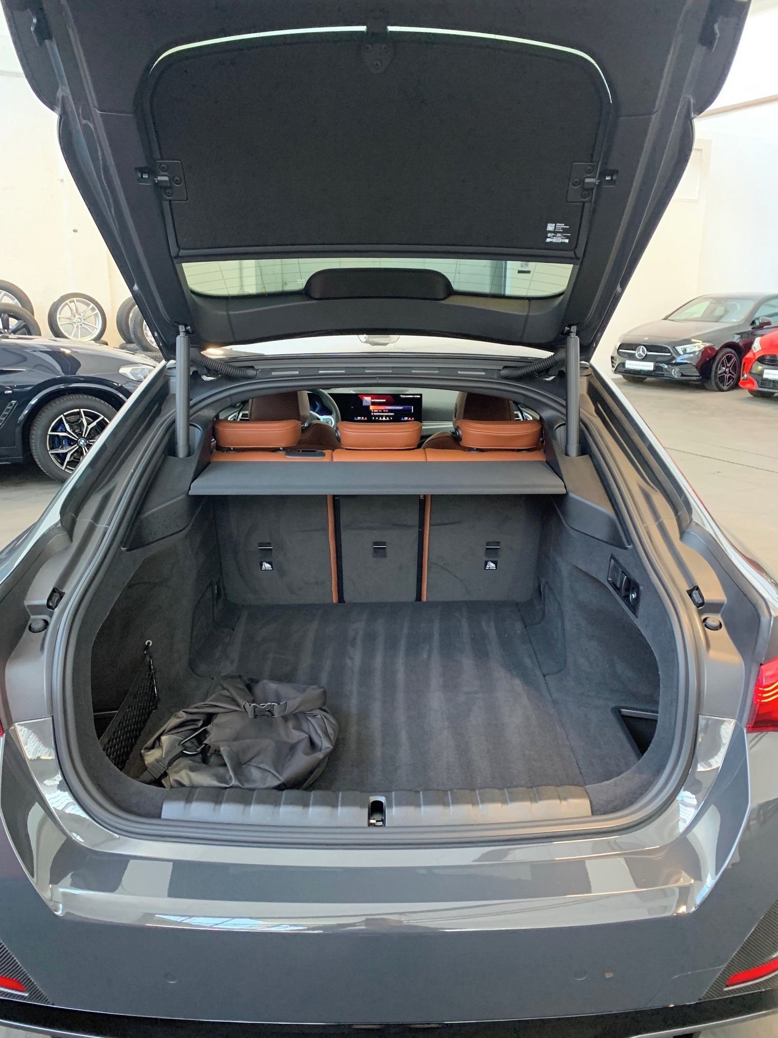 BMW i4 - fotka 5