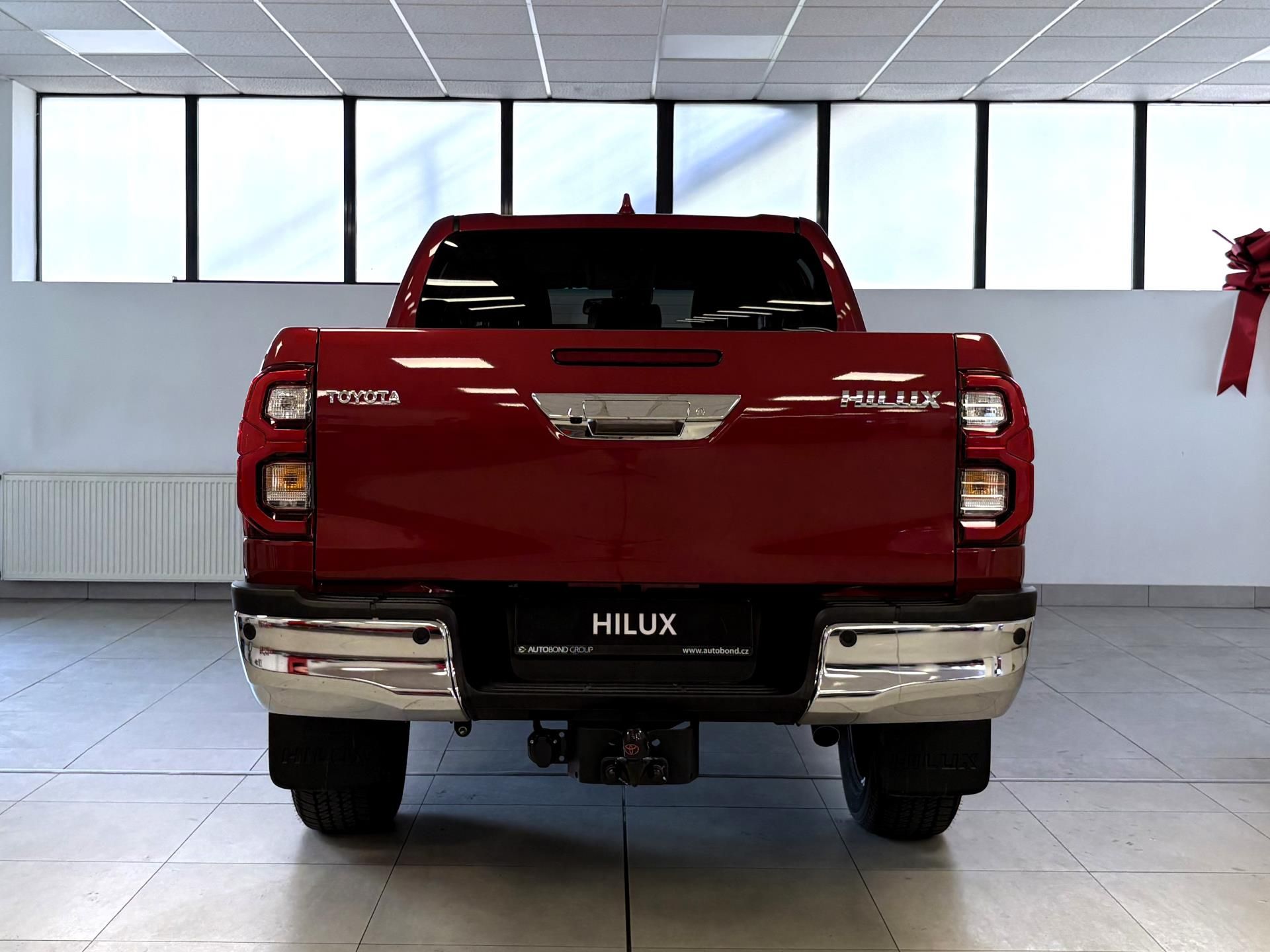 Toyota Hilux, 2,8 Diesel, 6st (4x4), Executi - fotka 5