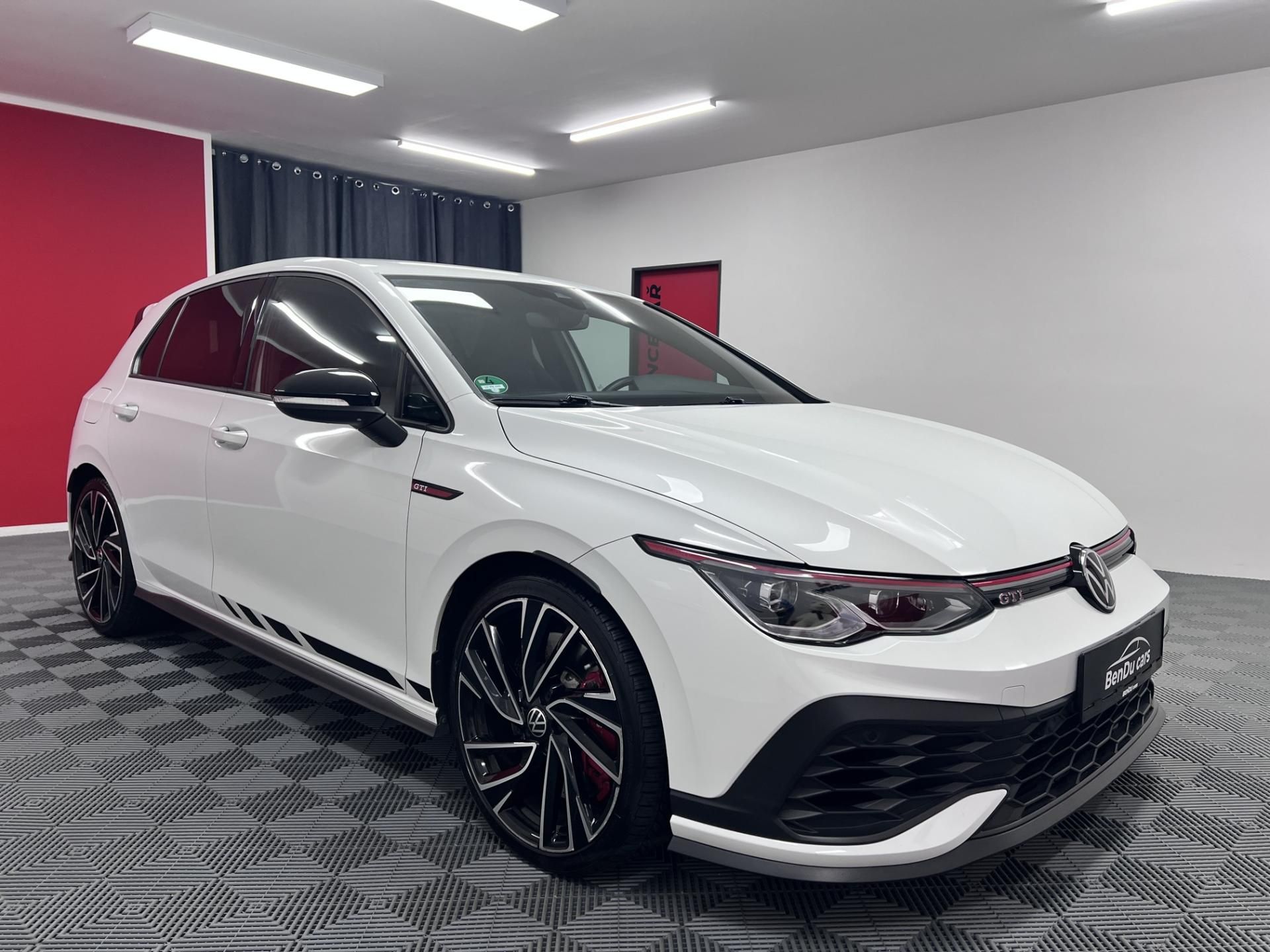 Volkswagen Golf, GTI Clubsport 2.0 TSI 221 kW - fotka 3