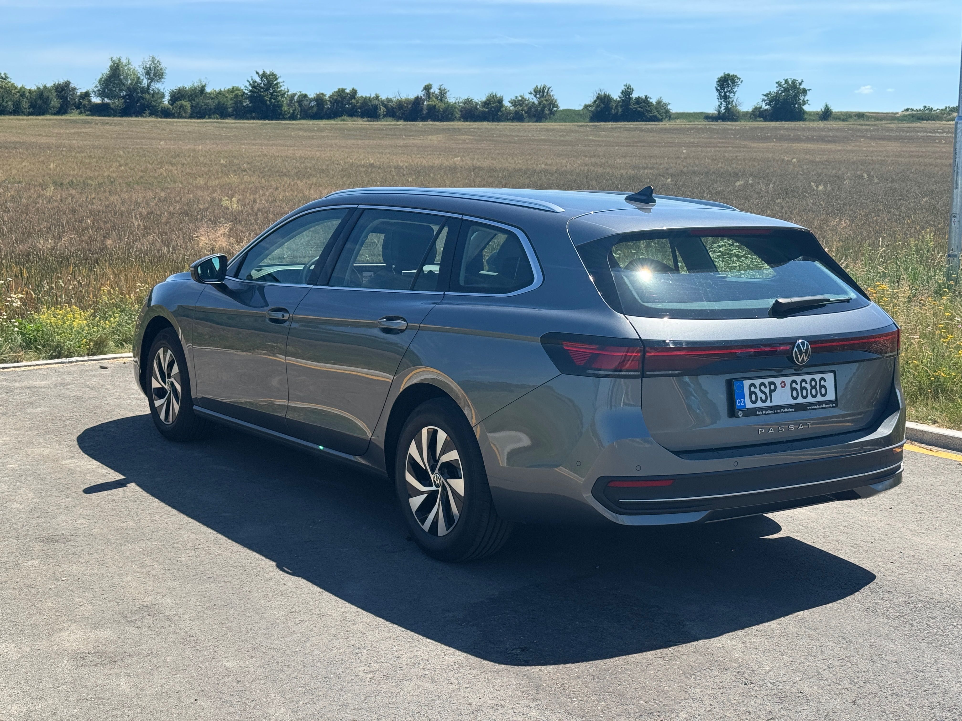 Volkswagen Passat, 2.0tdi 110kw DSG - fotka 3