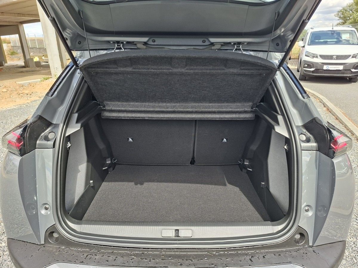 Peugeot 2008, ALLURE 1,2 PT 100k M6 - fotka 5