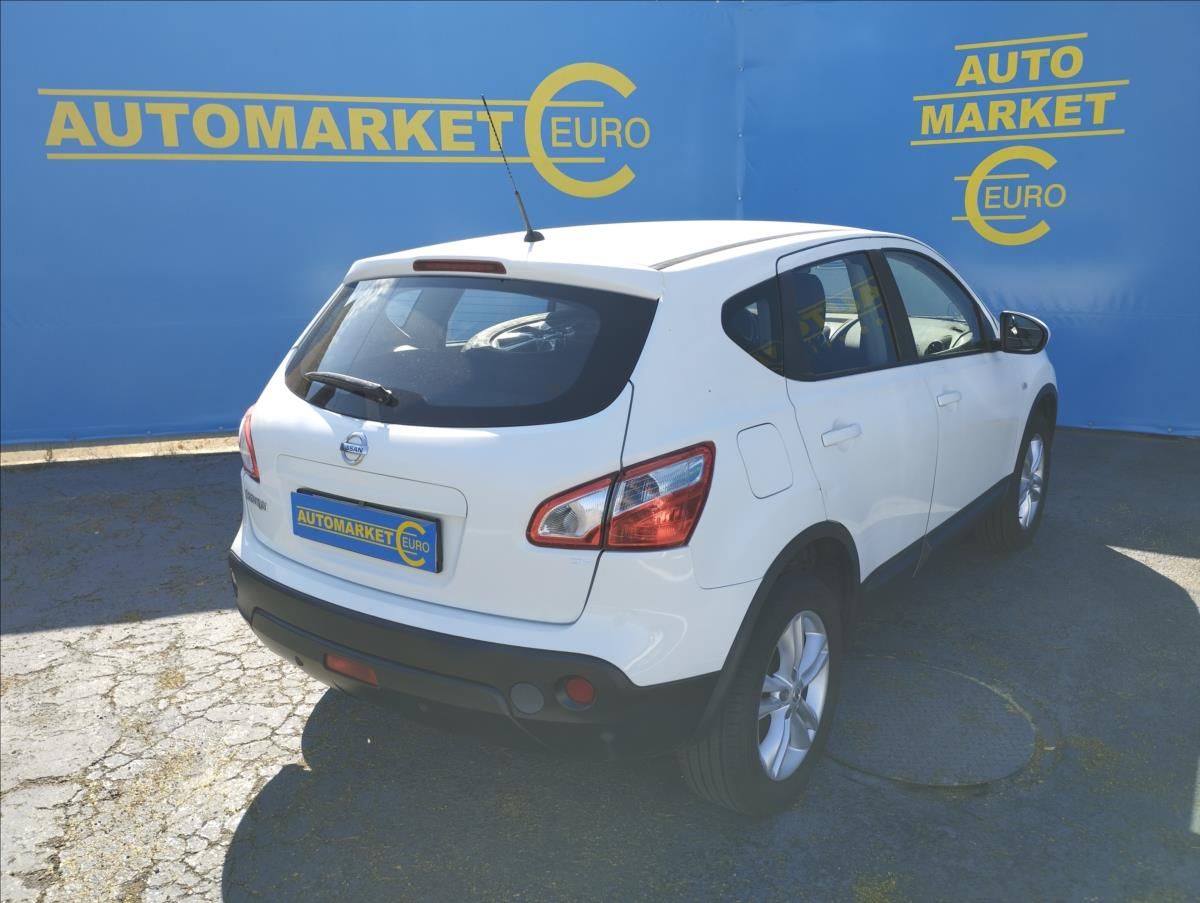 Nissan Qashqai, 1,6 - fotka 4
