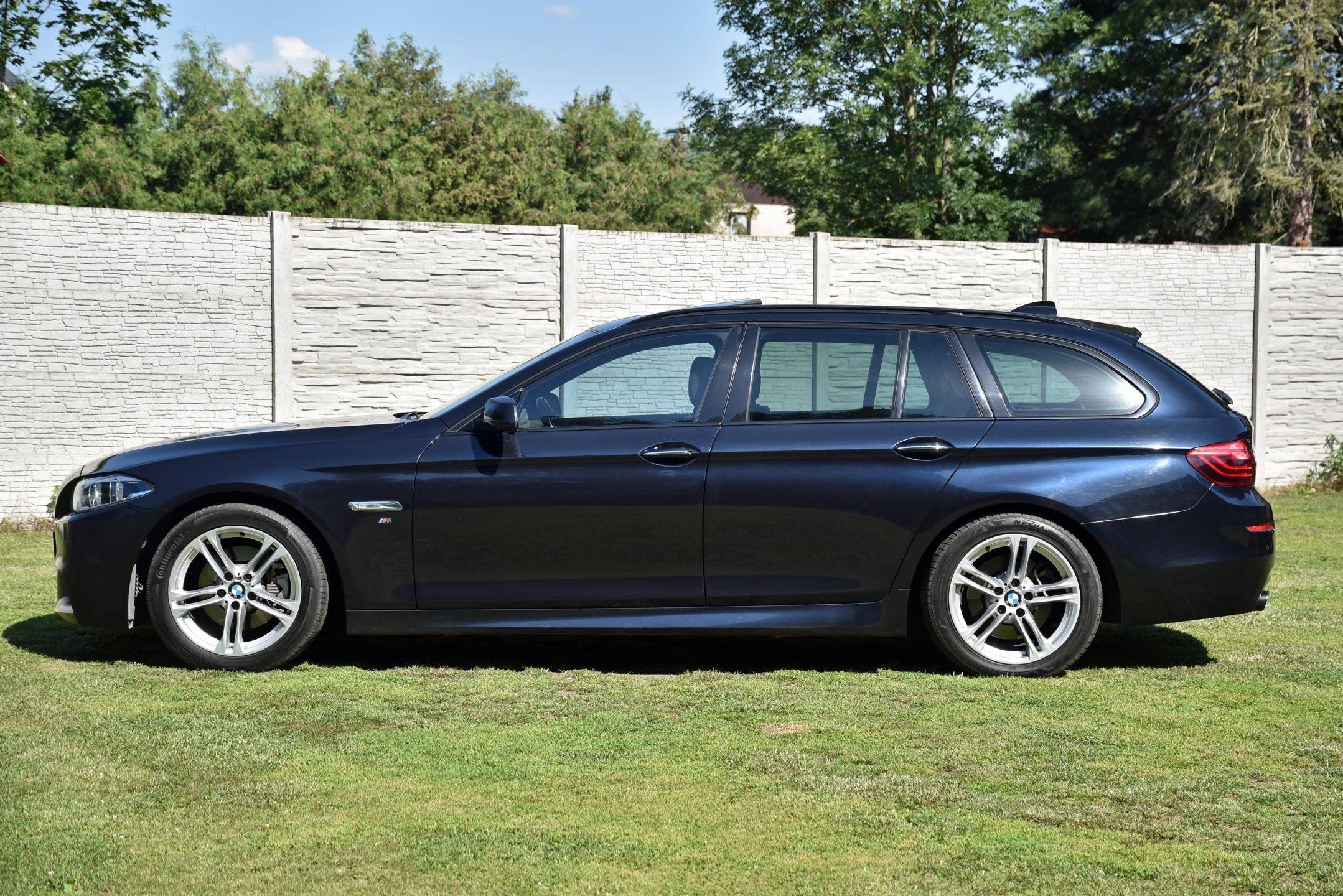 BMW Řada 5, 520d M SPORT PAKET, PANORAMA - fotka 5