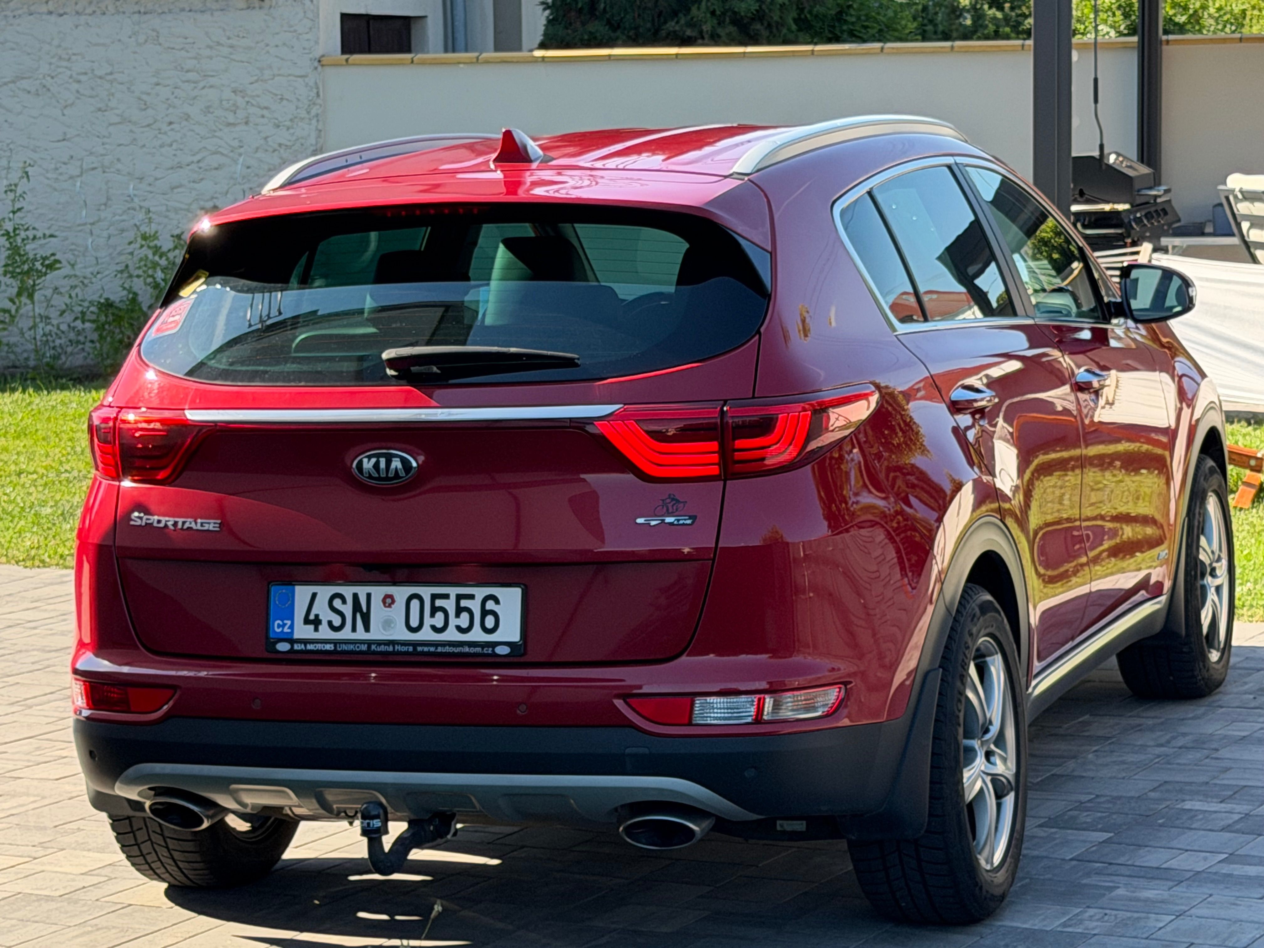 Kia Sportage, 2.0CRDI,4X4,1.MAJITEL,TOP - fotka 6