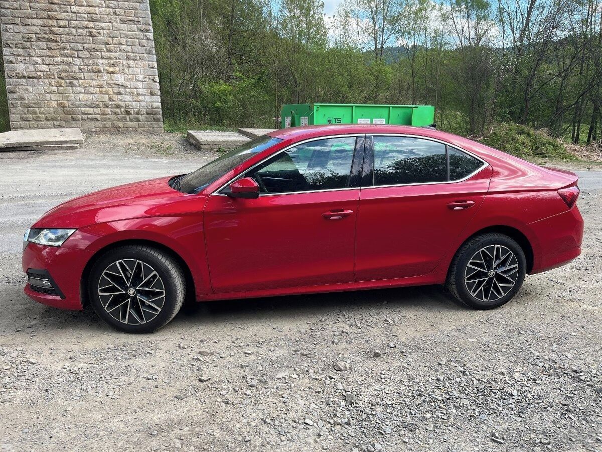 Škoda Octavia - fotka 3