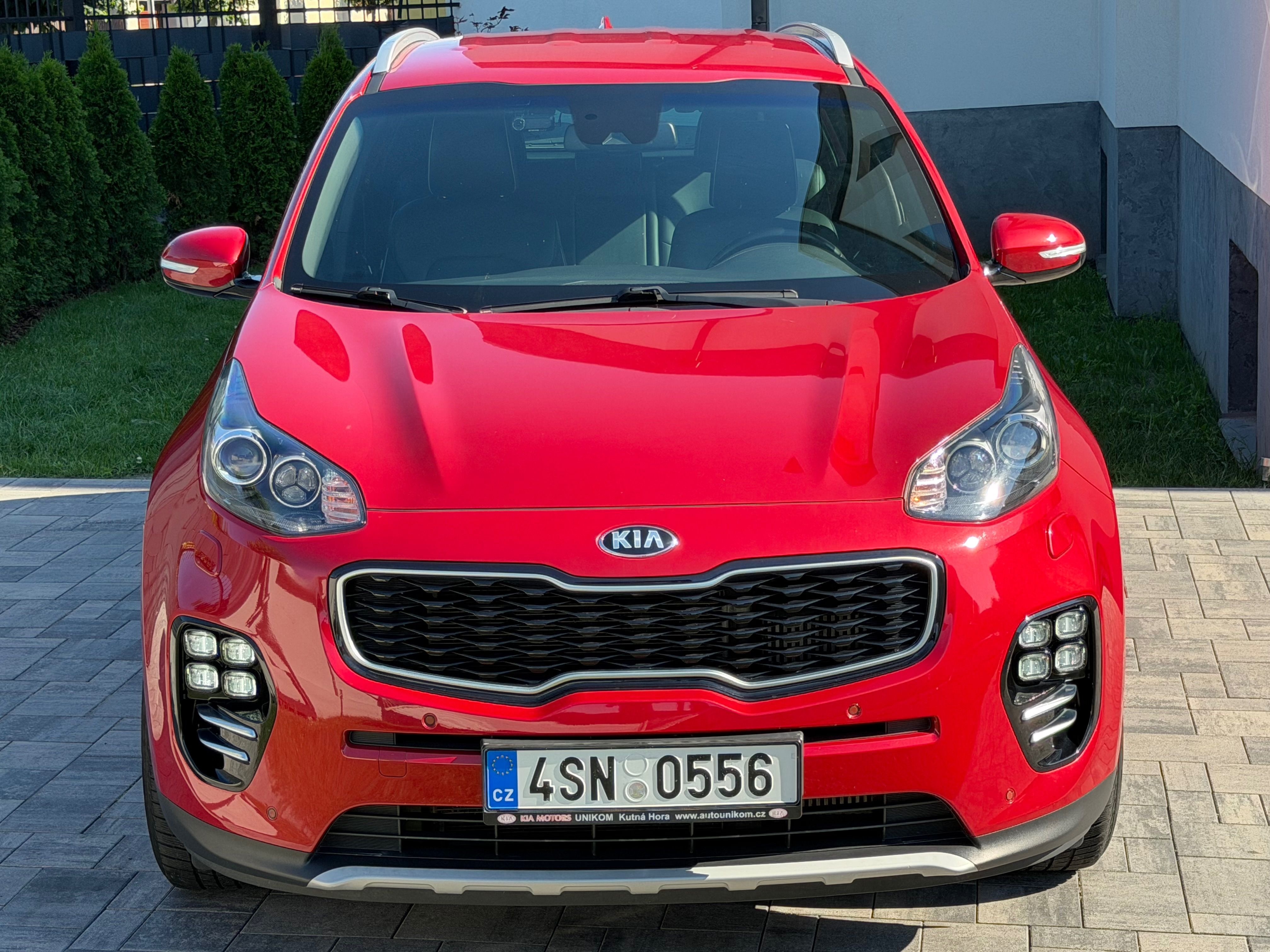 Kia Sportage, 2.0CRDI,4X4,1.MAJITEL,TOP - fotka 2