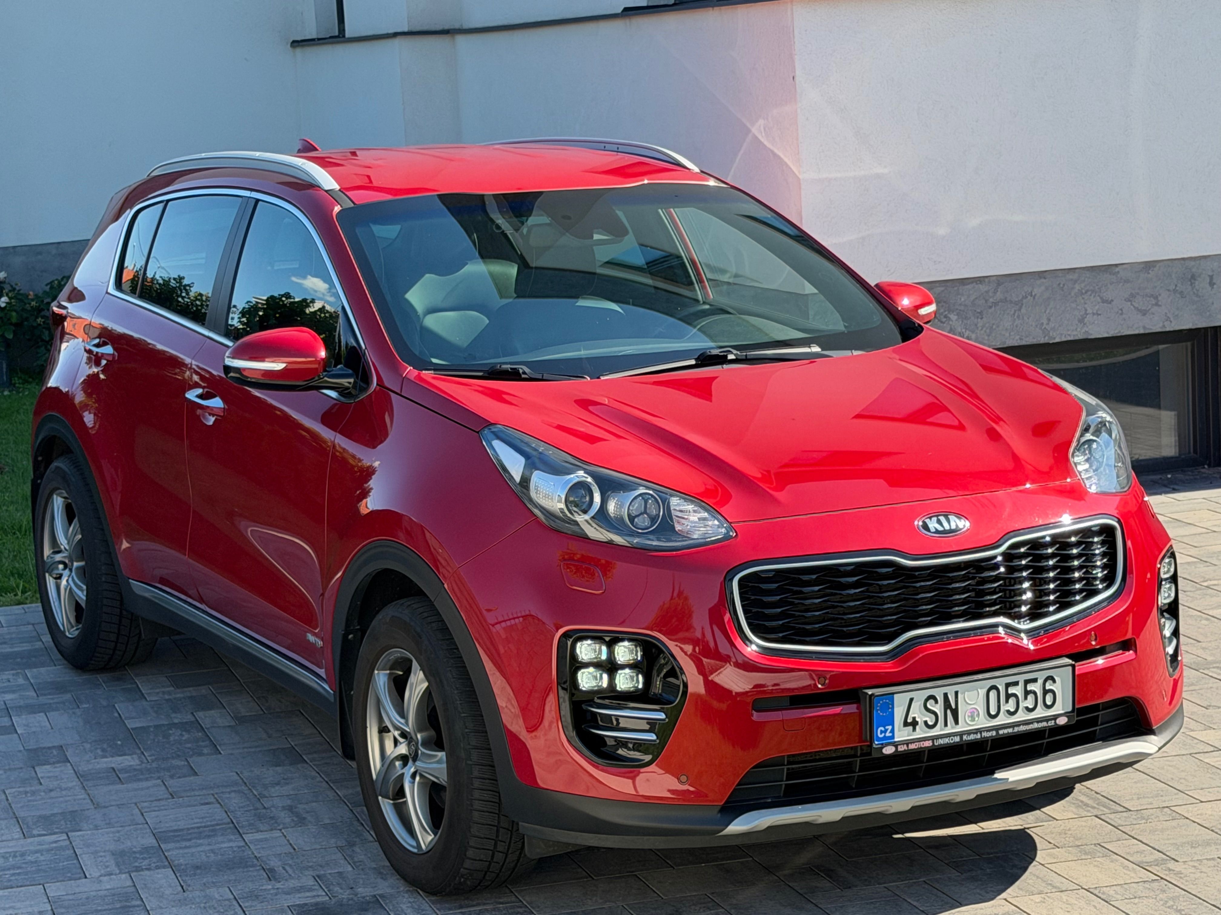 Kia Sportage, 2.0CRDI,4X4,1.MAJITEL,TOP - fotka 3