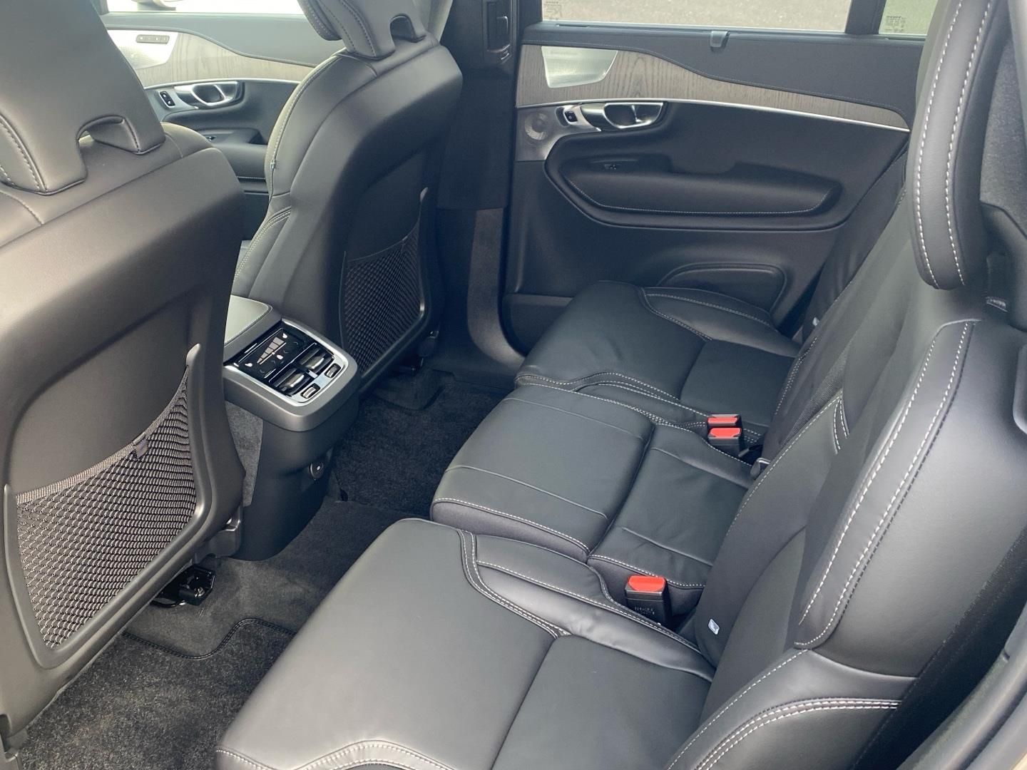 Volvo XC90, 2.0B5 AWD 184kW 4x4  ULTRA BRI - fotka 6