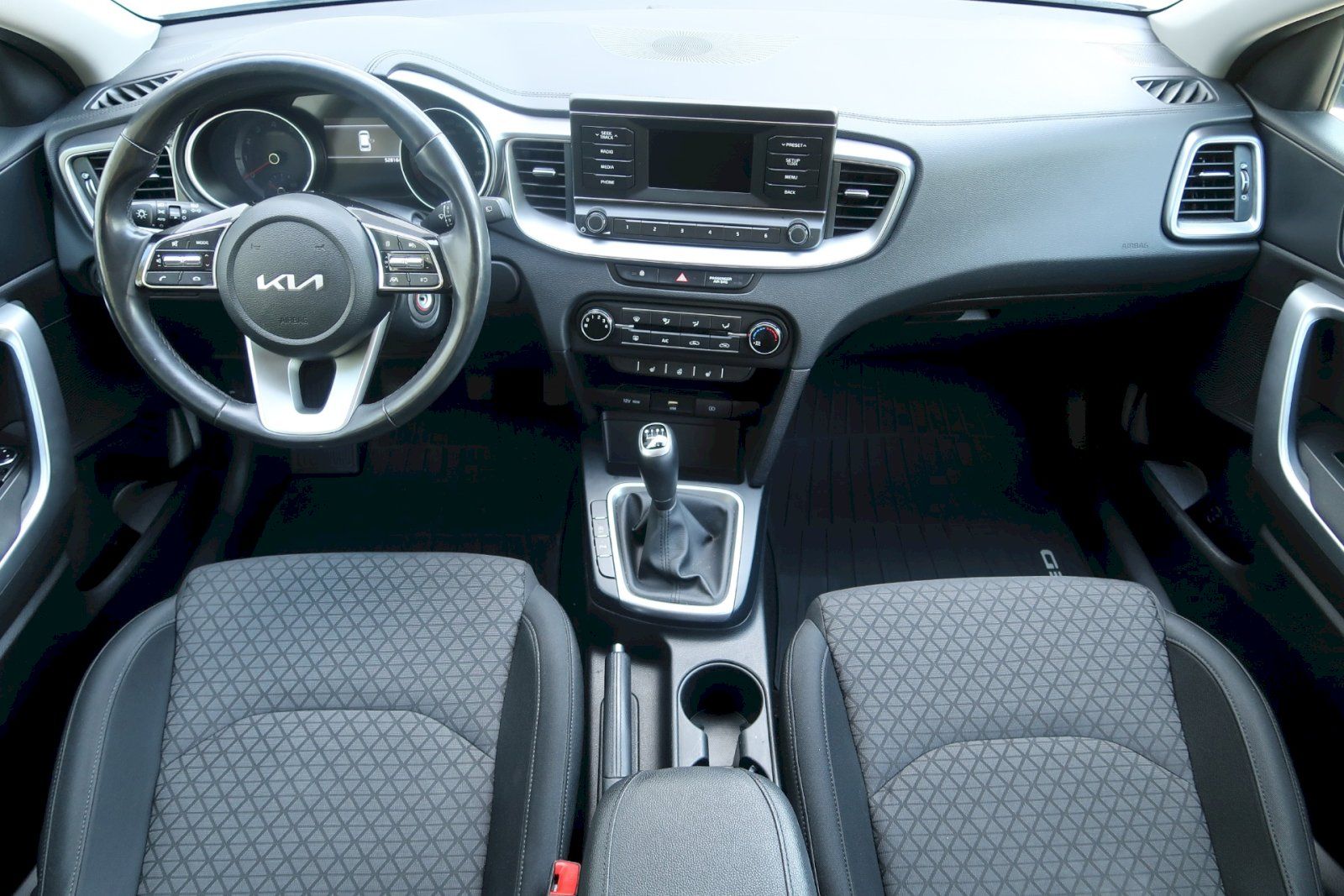 Kia Cee´d, Sportswagon 1,0 T-GDI/88 kW - fotka 5