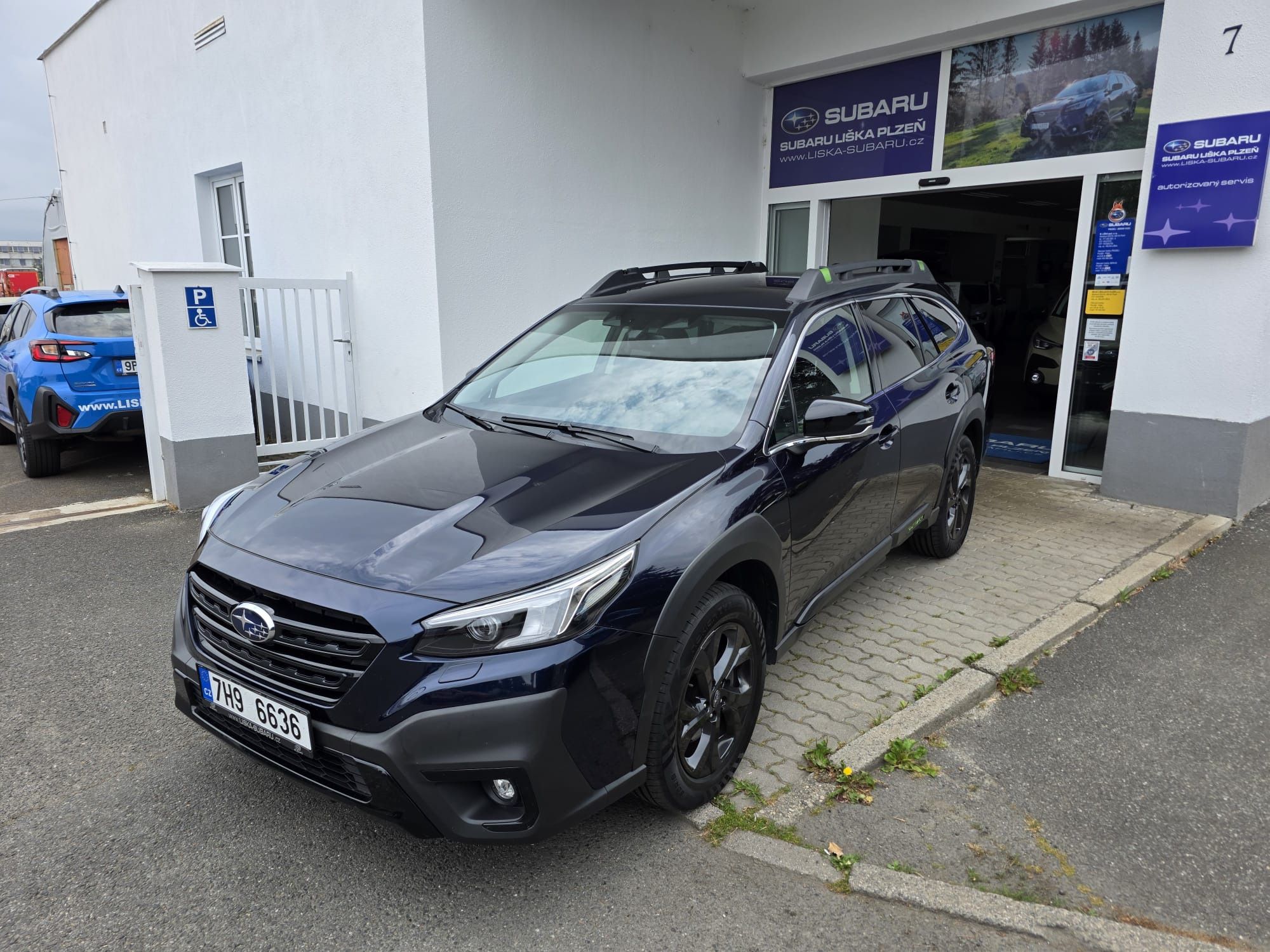Subaru Outback, 2,5 CVT FIELD - fotka 2