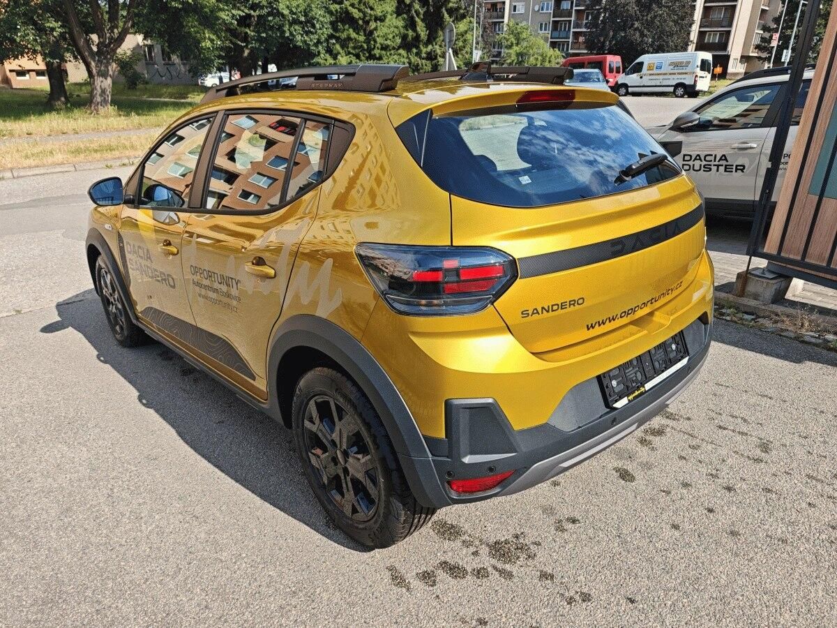 Dacia Sandero, Stepway Extreme TCe 110 - fotka 4