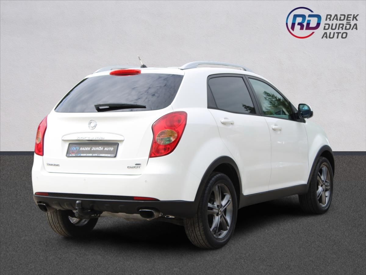 SsangYong Korando, 2,0 D20T  AUTOMAT,4x4,TAŽNÉ - fotka 5