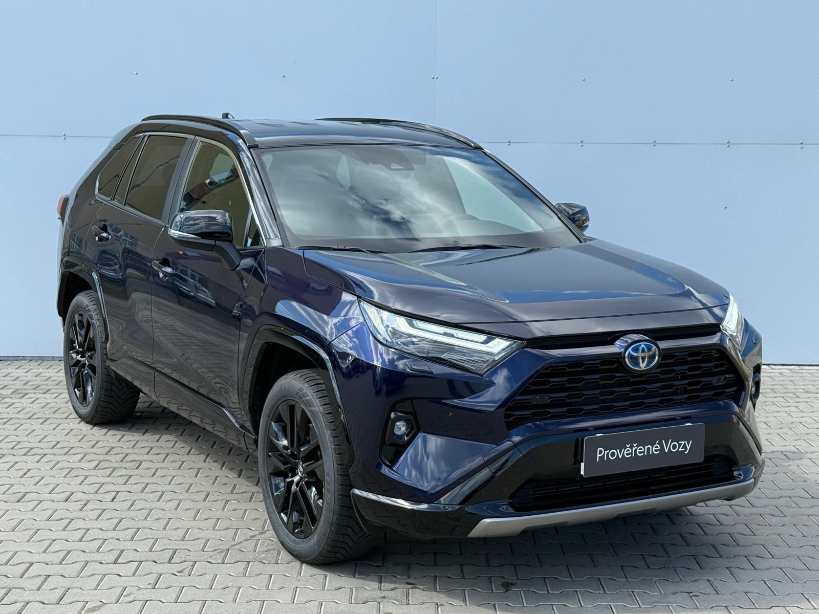 Toyota Rav4, 2.5 HSD e-CVT AWD Selection - fotka 6