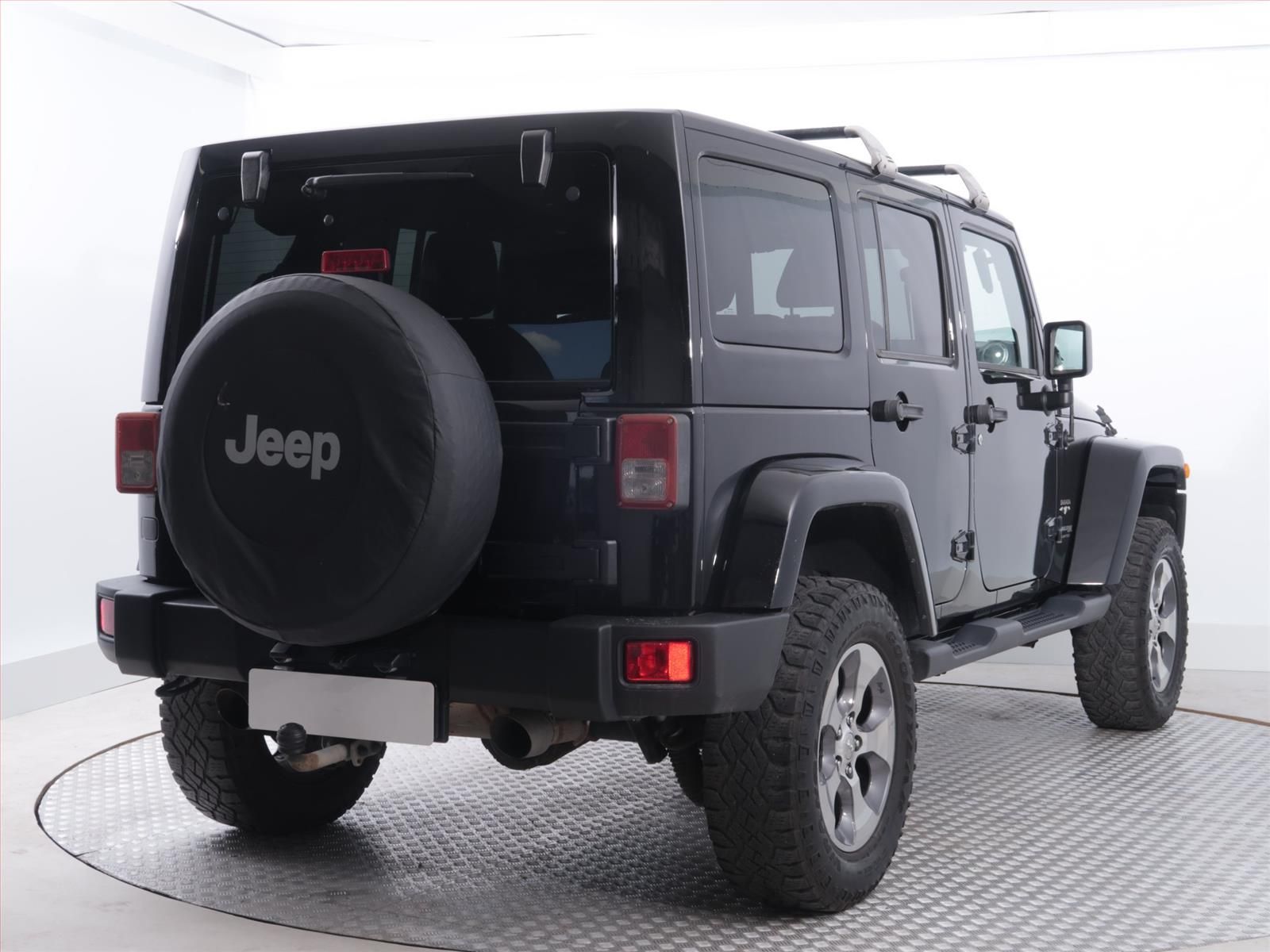 Jeep Wrangler, 3.6 V6, 4X4, Automat, ČR - fotka 5