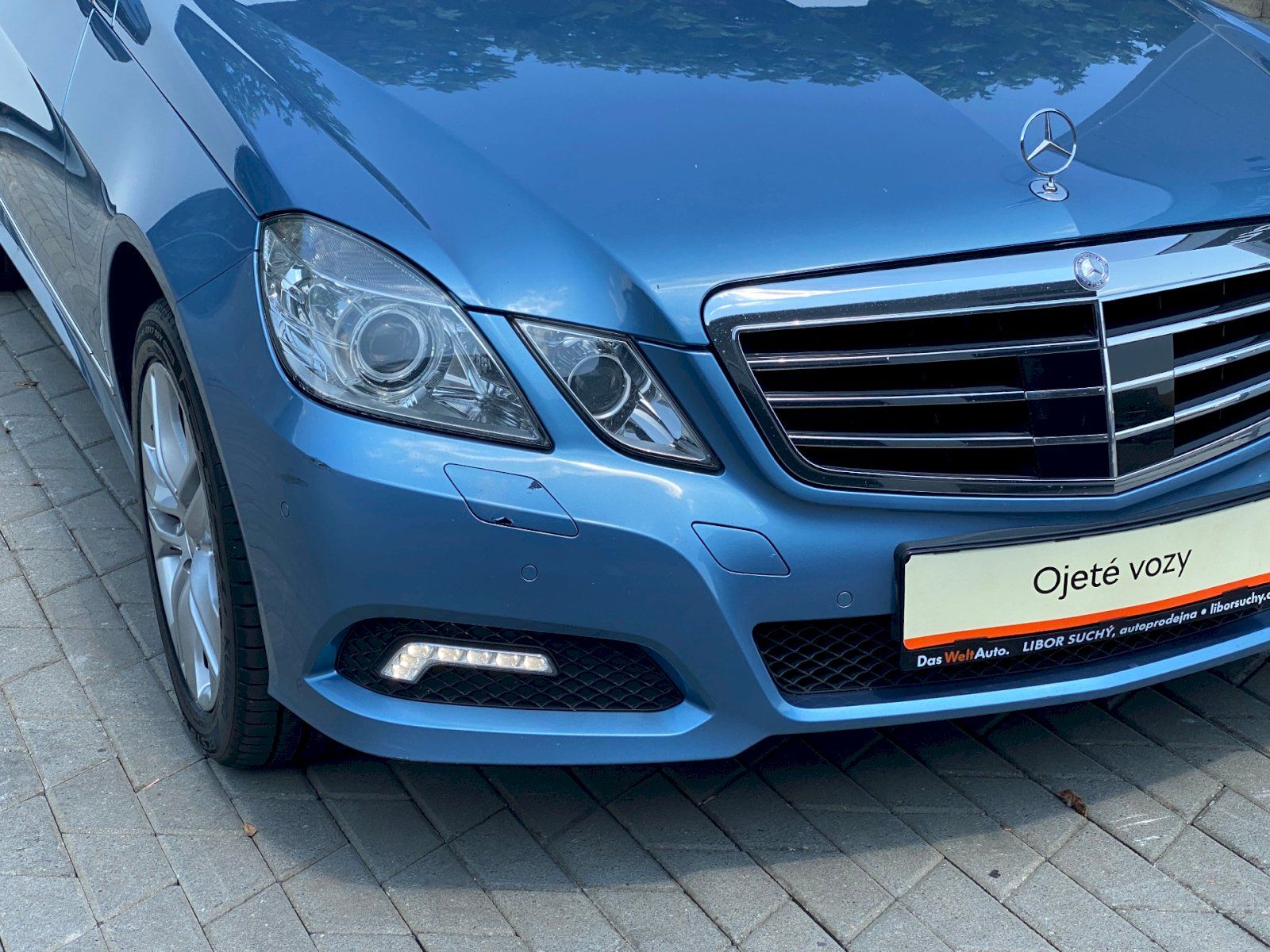 Mercedes-Benz Třídy E, 4MATIC V6 3.5 200 kW - fotka 6