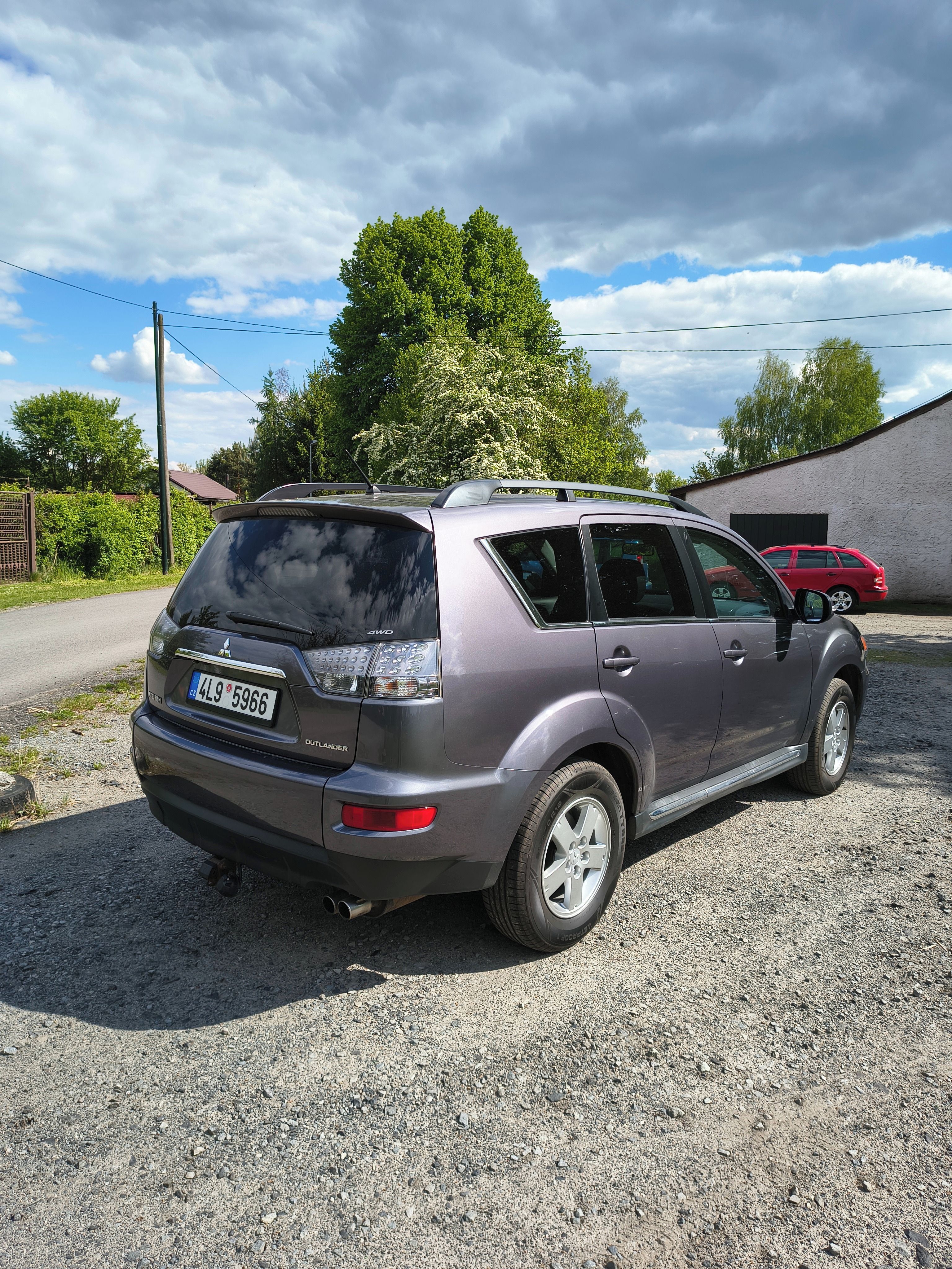 Mitsubishi Outlander - fotka 4