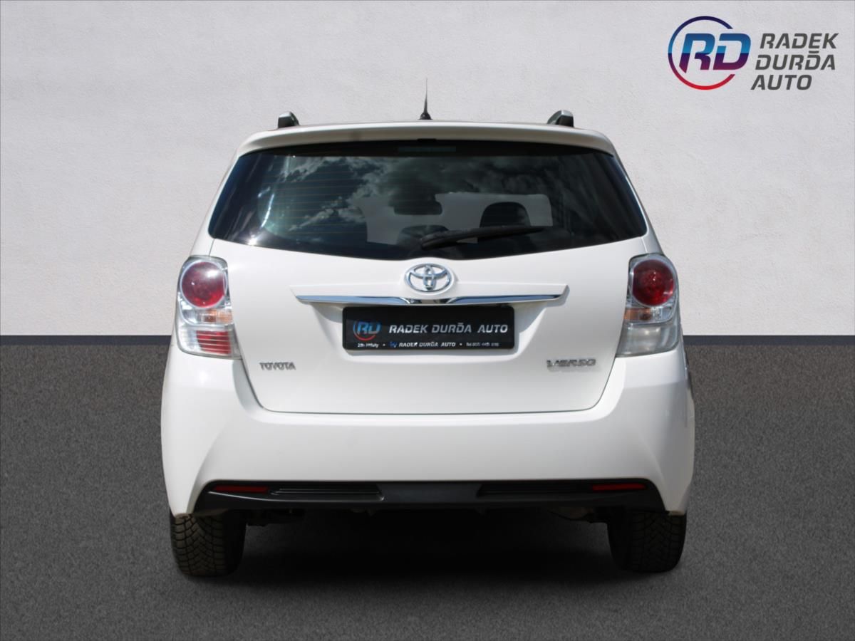 Toyota Verso, 1,8 VVT-i  NOVÉ V ČR,1.MAJITEL - fotka 6
